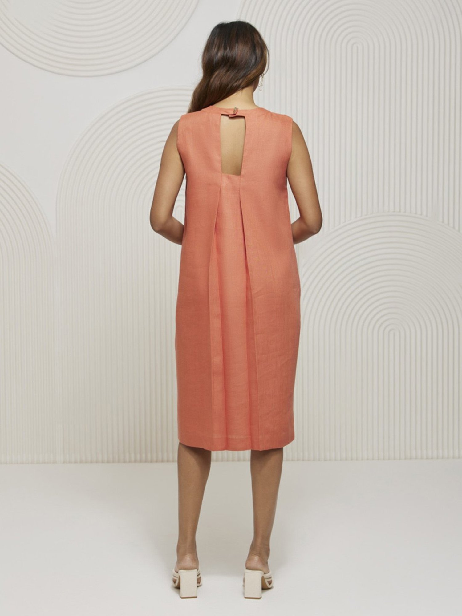 Artagai Autumn Sunset Relaxed Fit Dress with Band Collar and Back Cut-Out Detail