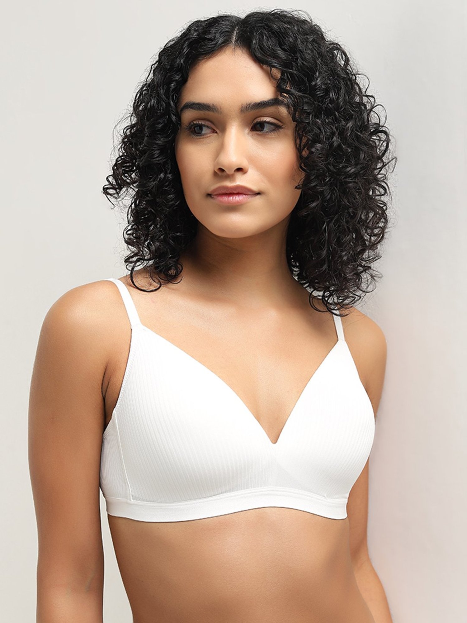Wunderlove by Westside White Ribbed Textured Padded Bra
