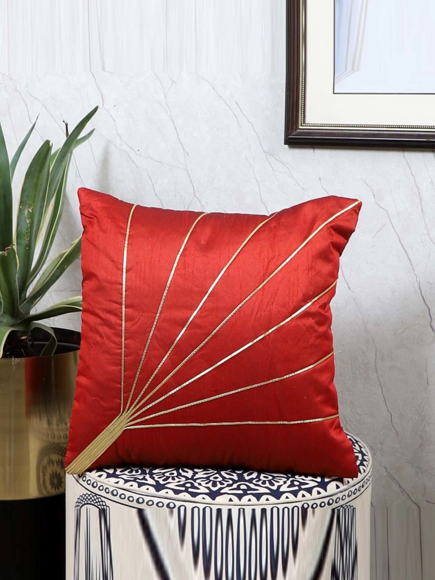 MFD HOME Furnishing Red Polyester Cushion Cover - Set of 1