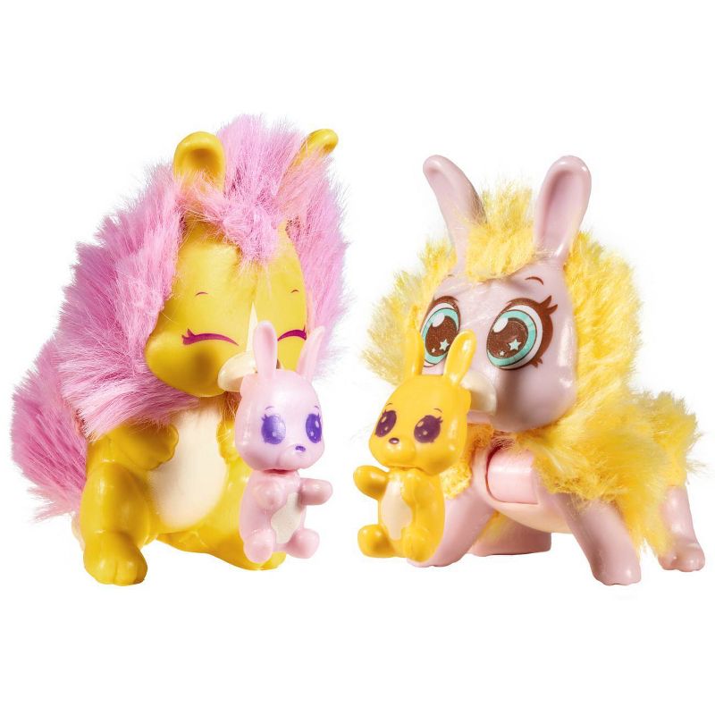 Little Live Pets Scruff Surprise Vet Rescue Families Feeding Set