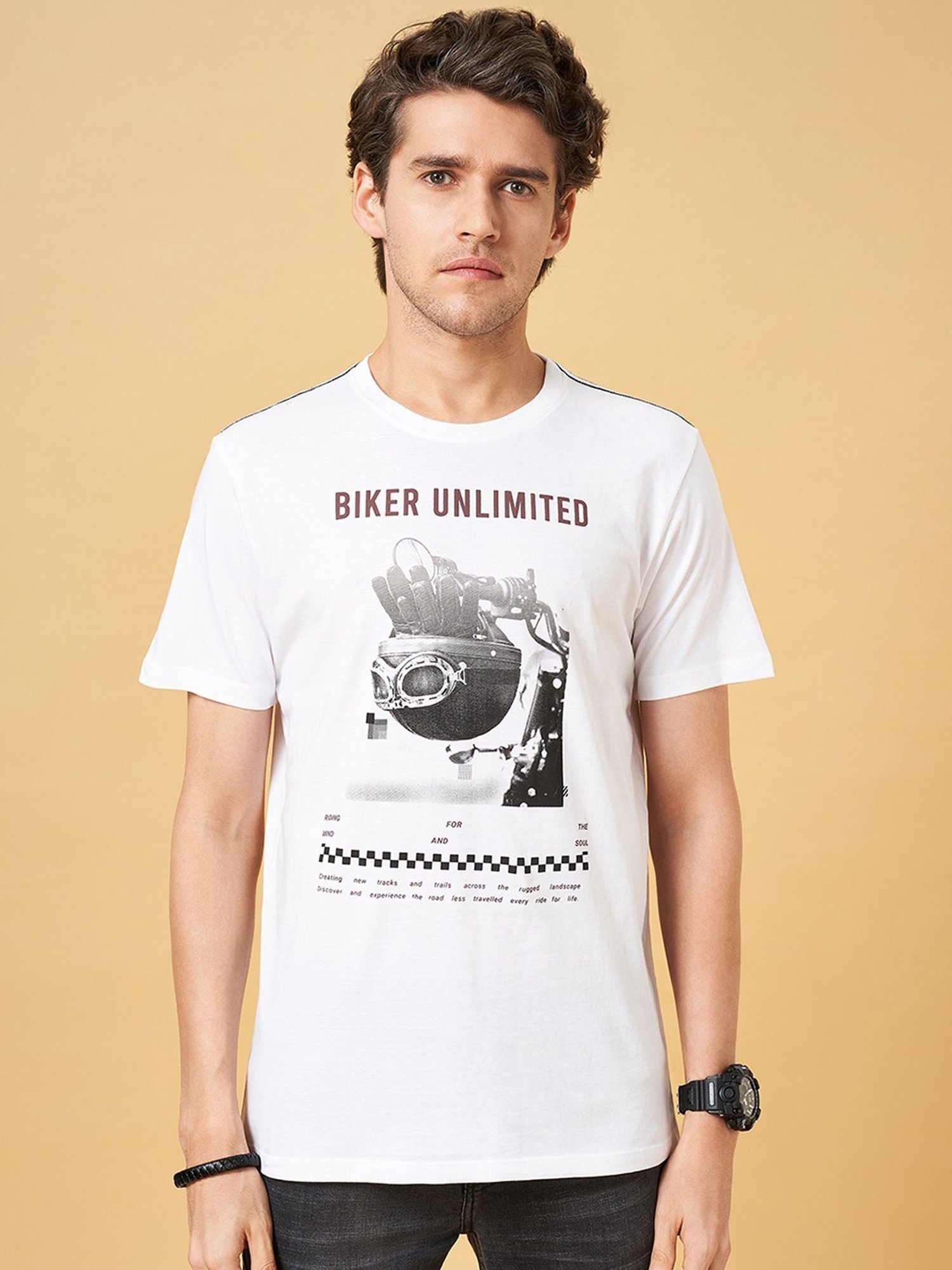 Sf Jeans By Pantaloons White Slim Fit Printed T-Shirt