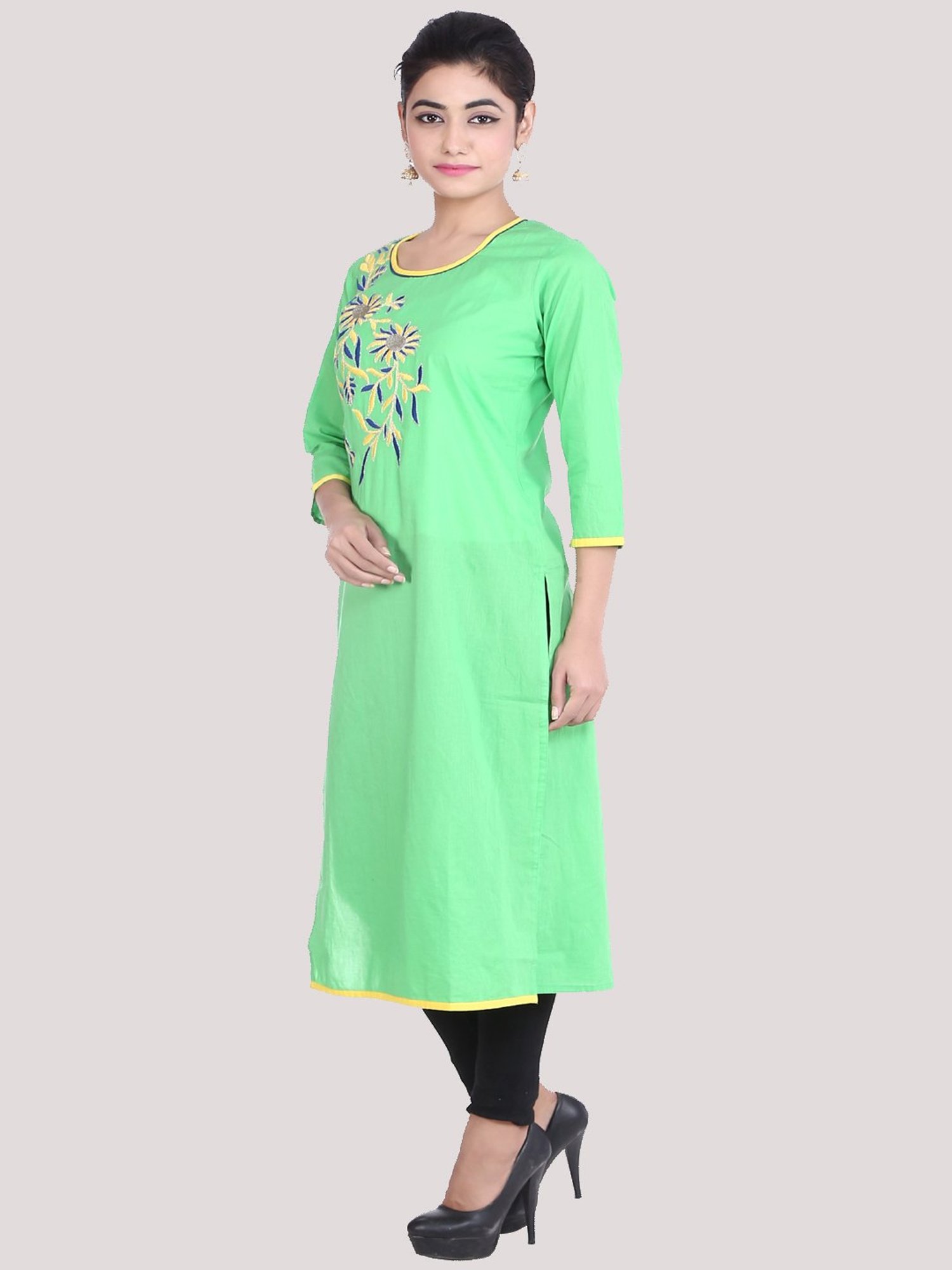 Geroo Jaipur Green Embroidered Straight Cotton Kurta