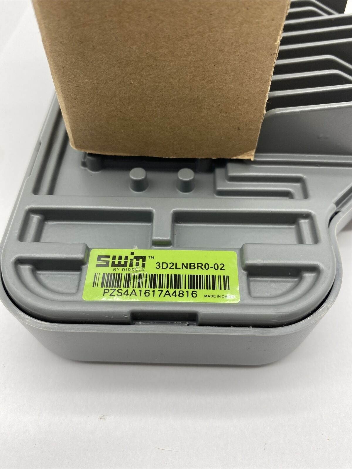 DirecTV 3D2 SWM LNB SWM  3D2LNBR0-02  NEW