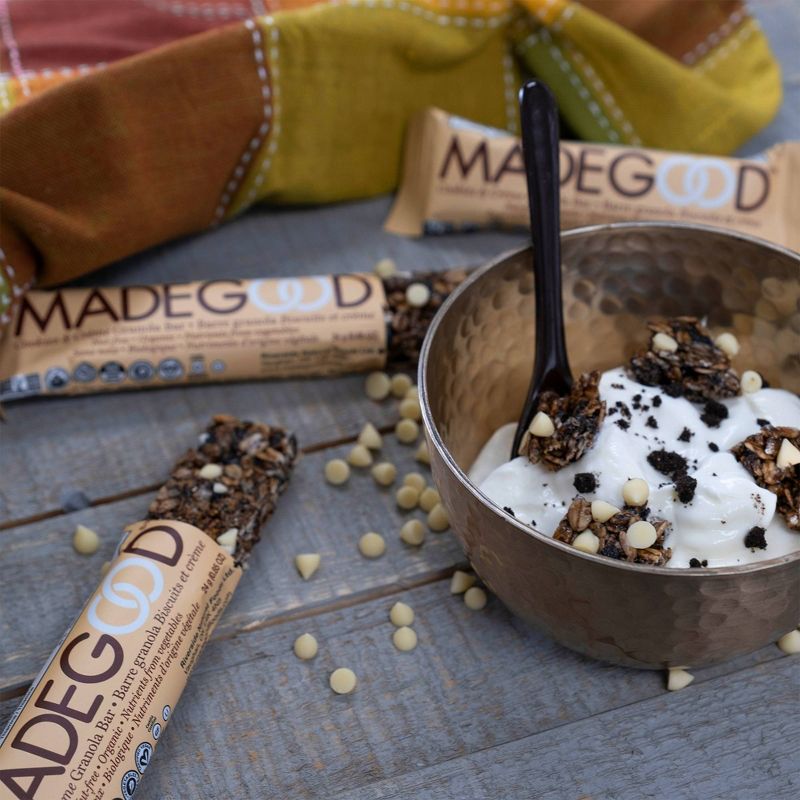 MadeGood Cookies & Creme Granola Bar - 5.1oz/6ct