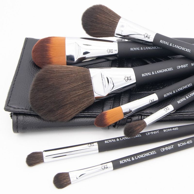 OMNIA Brush Artist Favorites, Carmilla Tysheka, 8pc Makeup Brush Set with Wrap