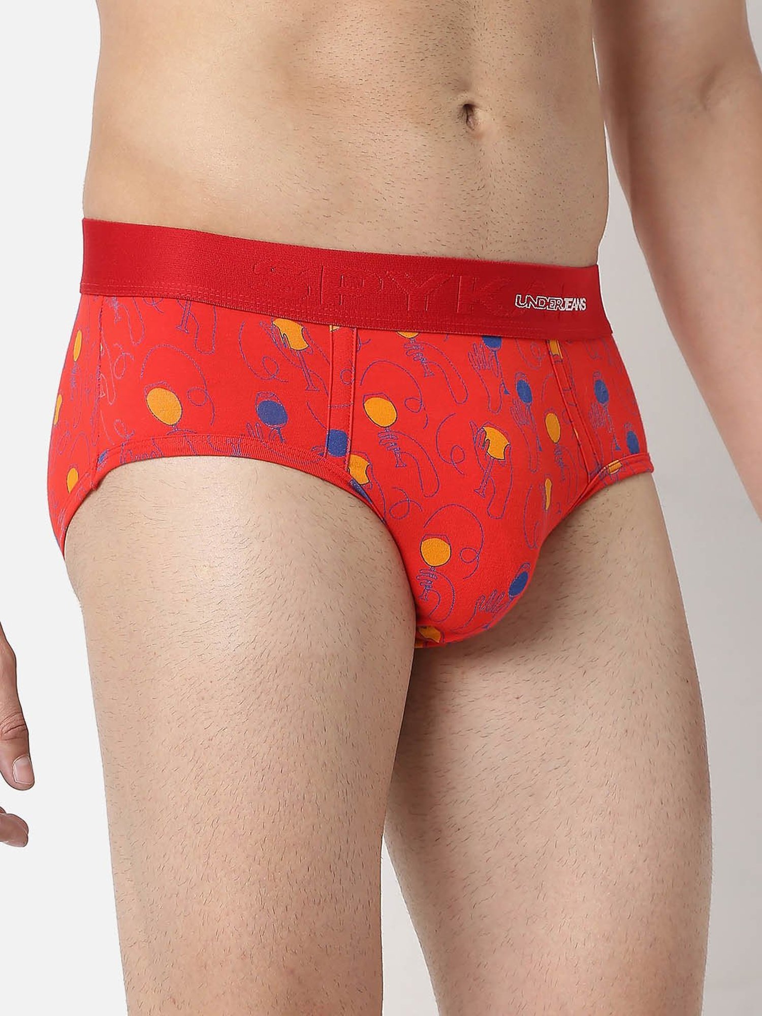 UnderJeans by Spykar Red Round Neck Regular Fit Briefs