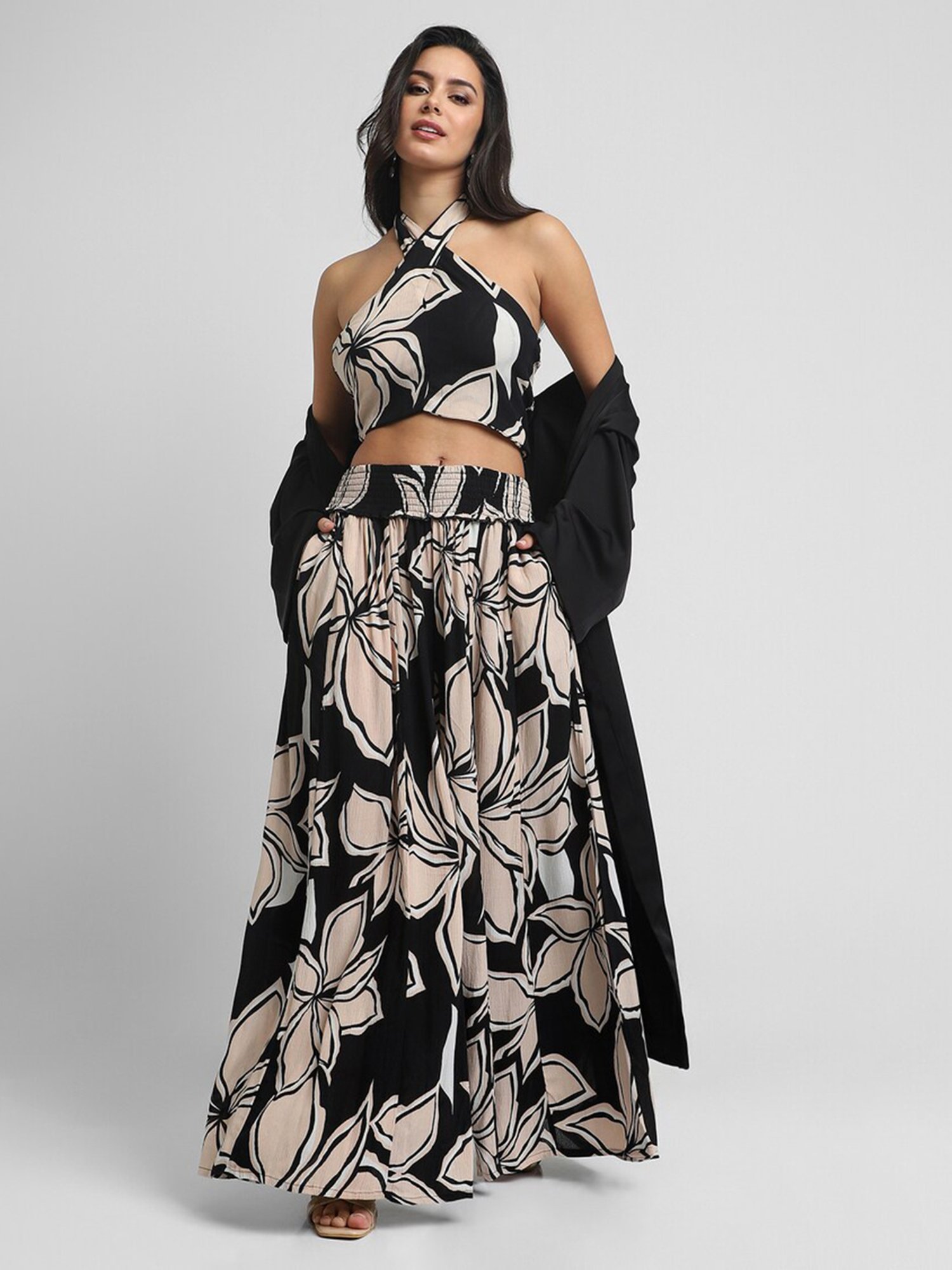 Forever 21 Black Printed Crop Top