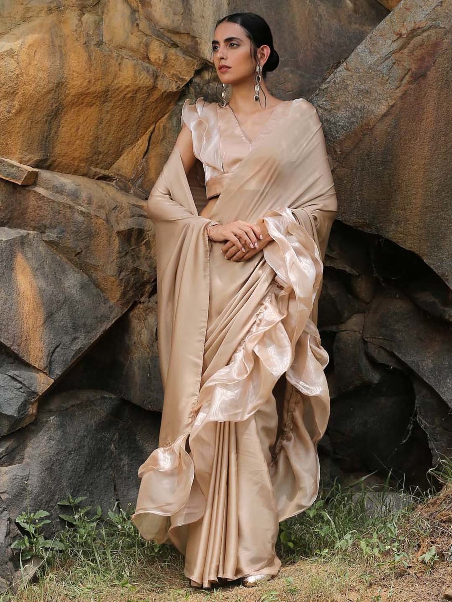 Swtantra Beige Satin Saree