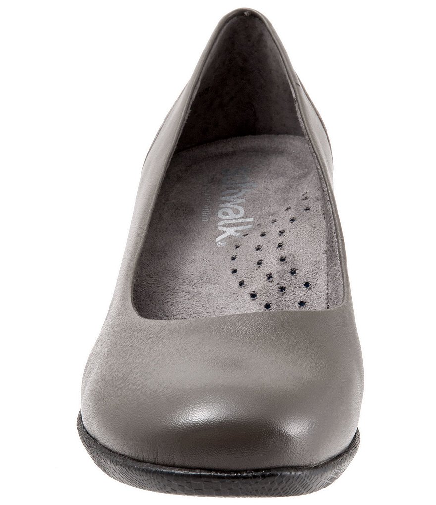 SoftWalk Imperial II Block Heel Pumps