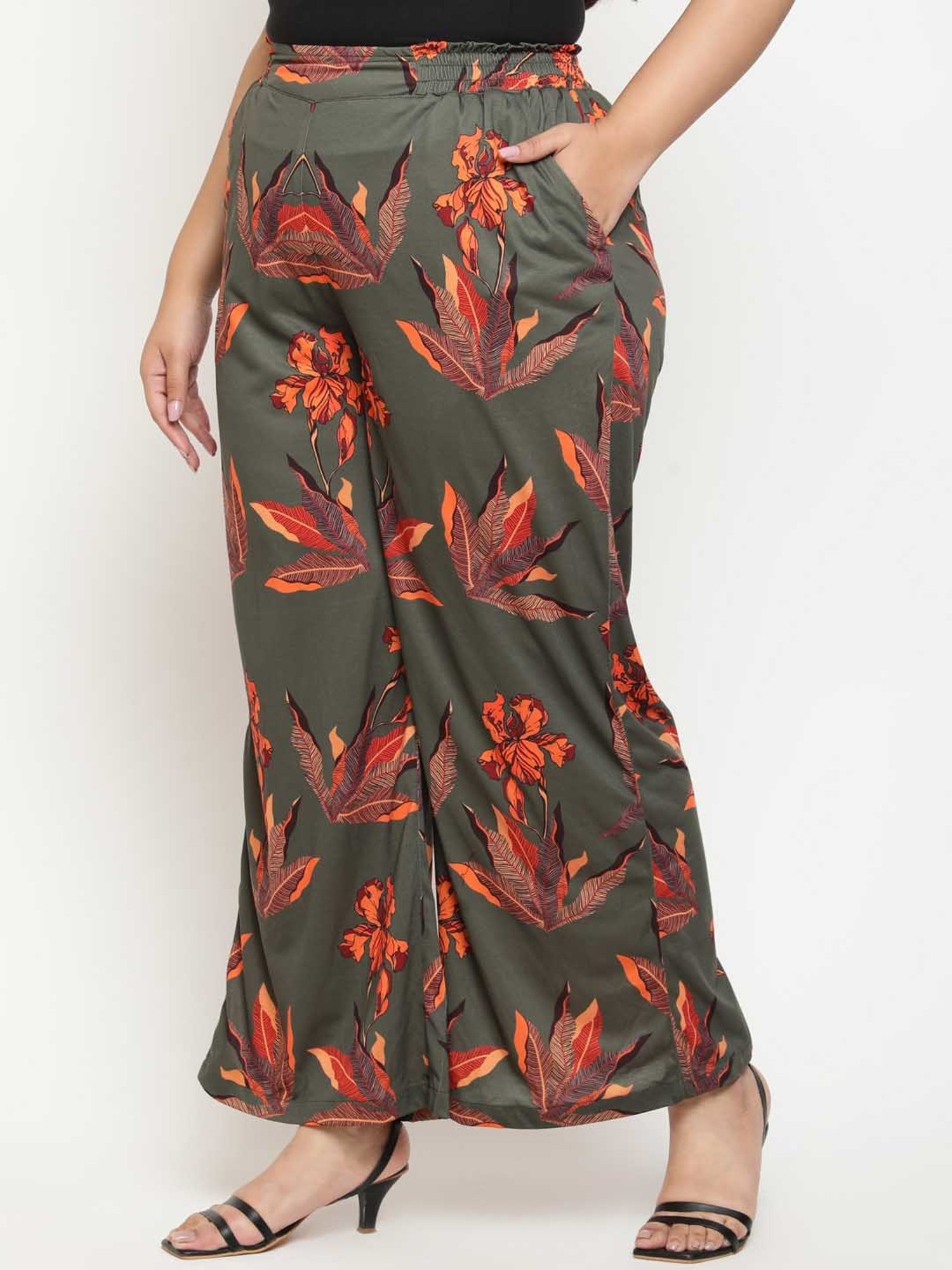 Amydus Olive Printed Flared Fit High Rise Pants