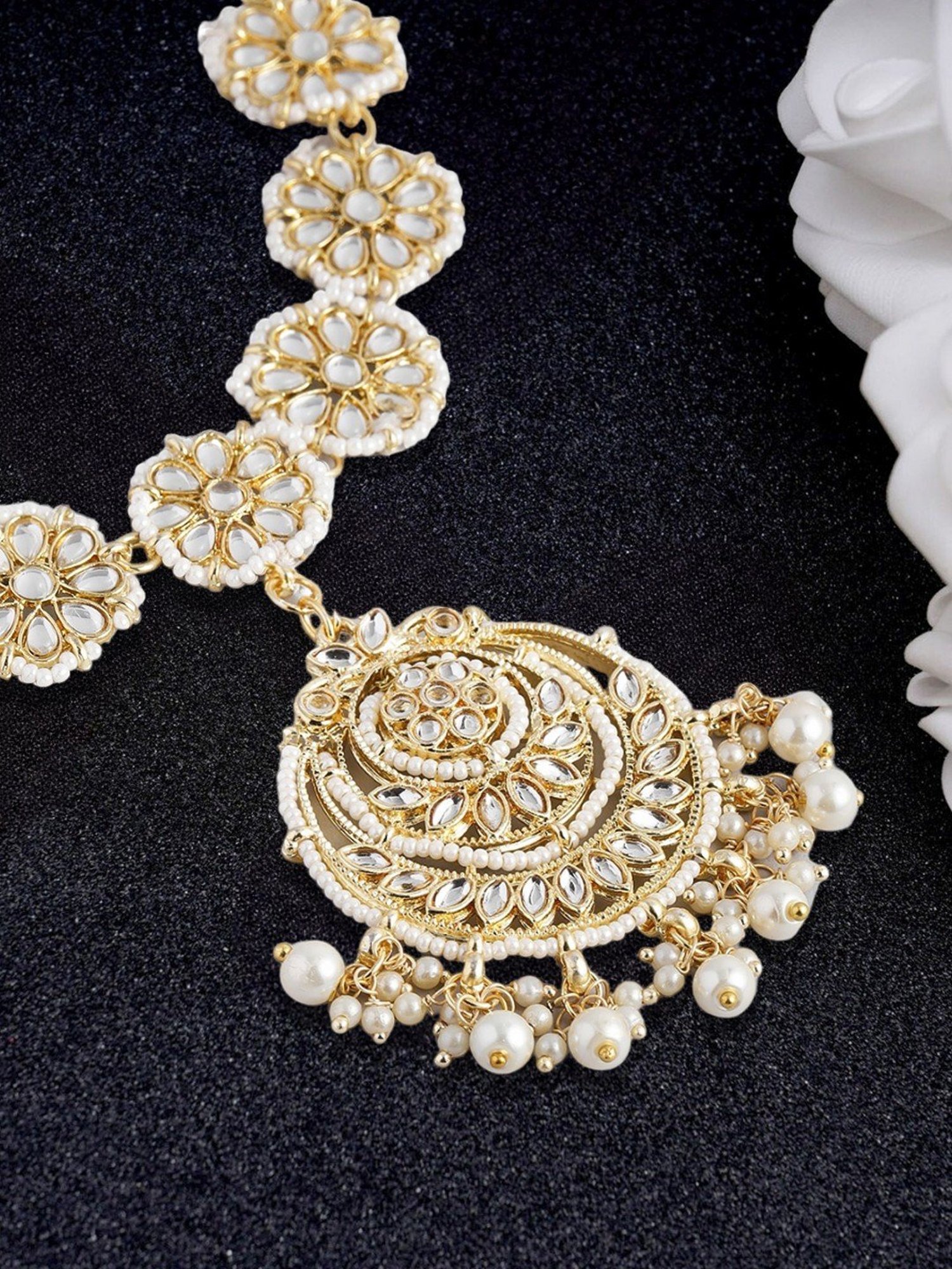 Oomph Gold Tone Kundan & Pearls Jadau Bridal Ethnic Matha Patti