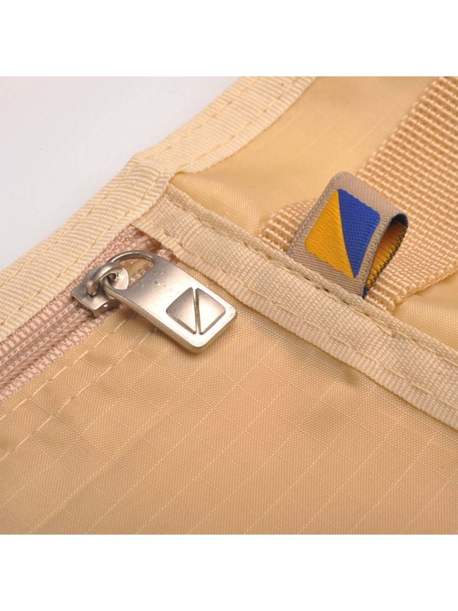 Travel Blue Beige Solid Waist Pouch