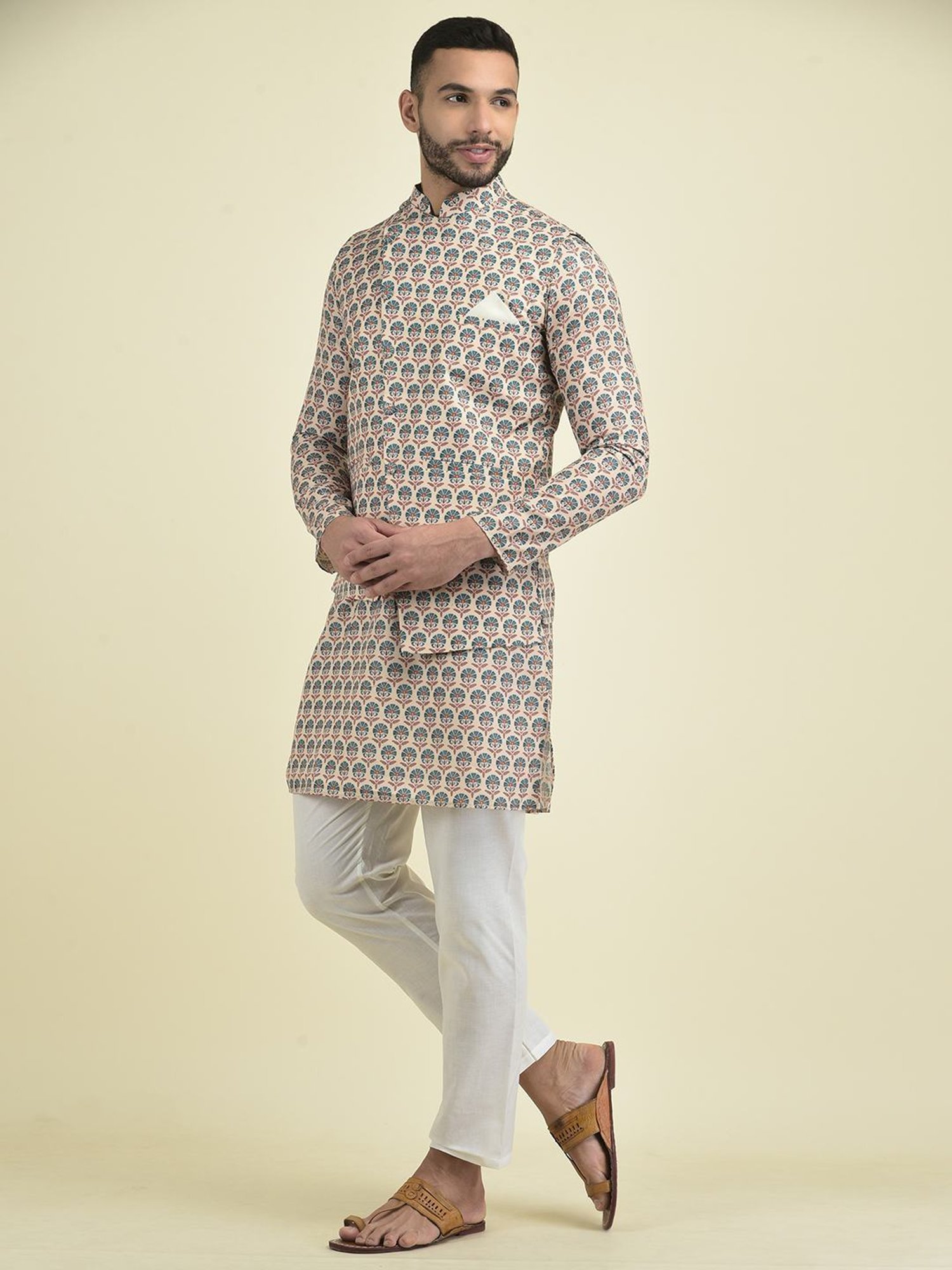 Deyann Cream & White Regular Fit Printed Kurta Set With Jacket