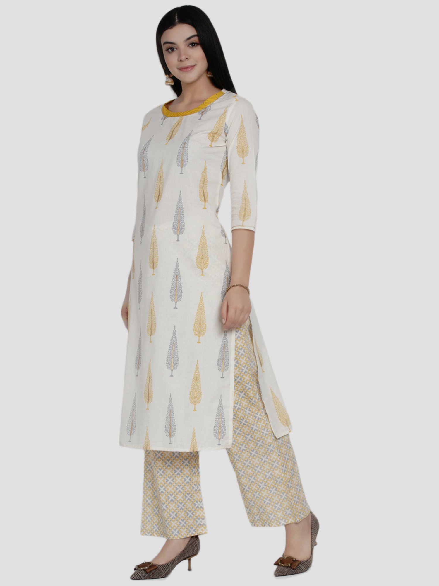 Women Republic Beige & White Cotton Printed Kurta Palazzo Set