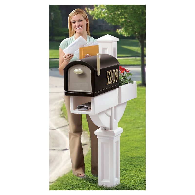 Step2 MailMaster Hudson With Planter Black/White