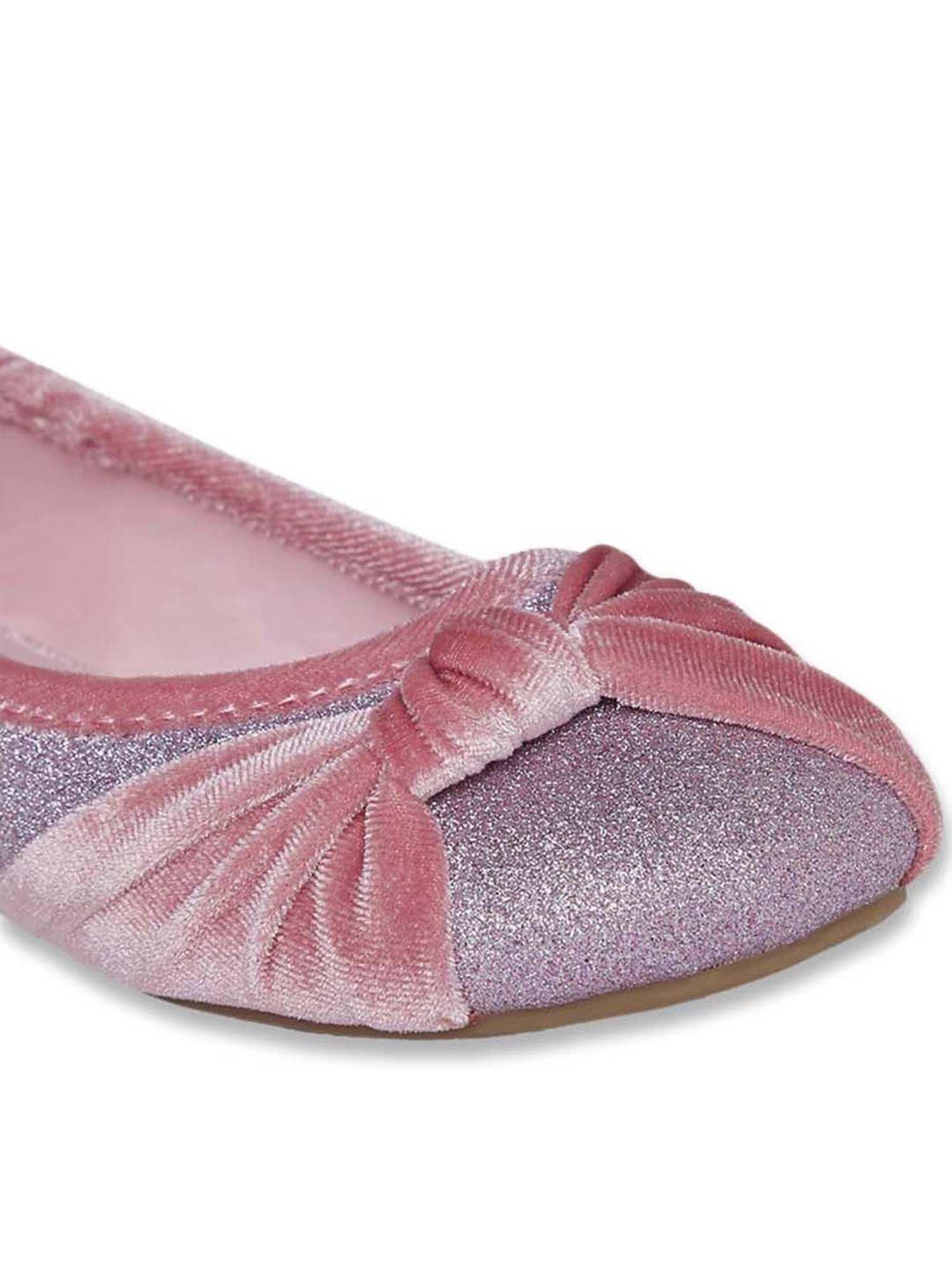 Shoetopia Kids Black Toe Ring Sandals