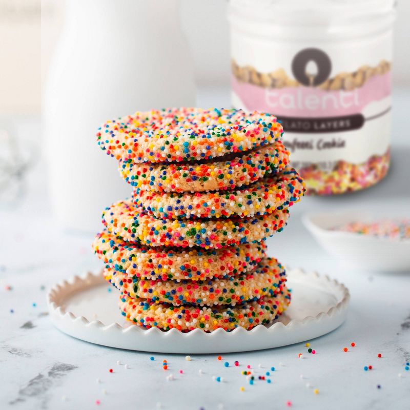 Kemps  Frozen Yogurt Twisted Dough Smooth & Creamy - 48oz