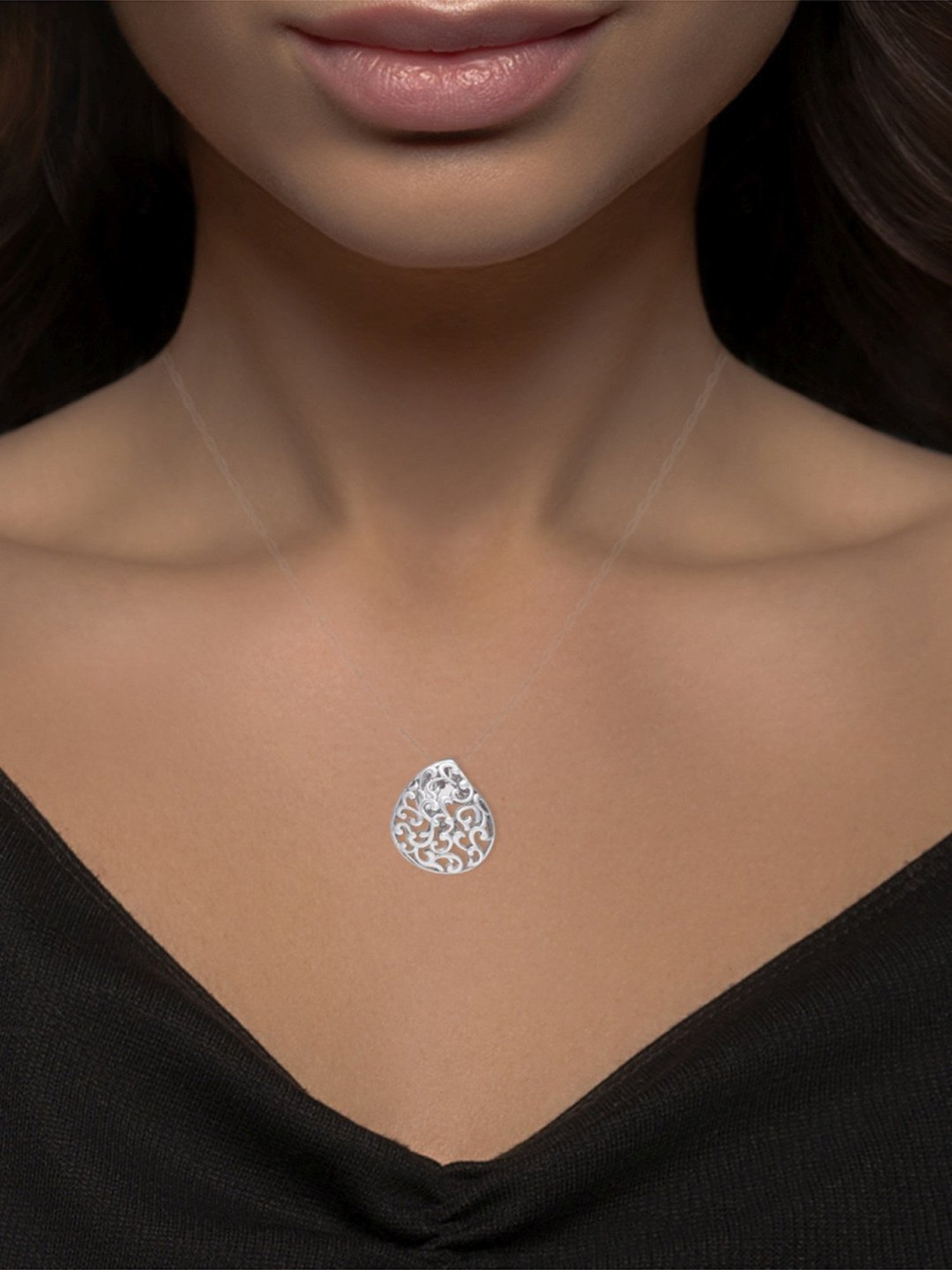 C.Krishniah Chetty Classic 950 Platinum Fancy Locket