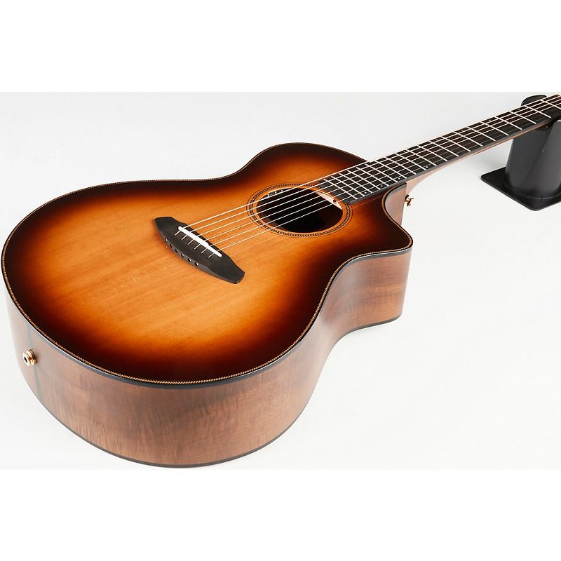 Breedlove Oregon Concert CE Sitka-Myrtlewood Acoustic-Electric Guitar Whiskey Burst