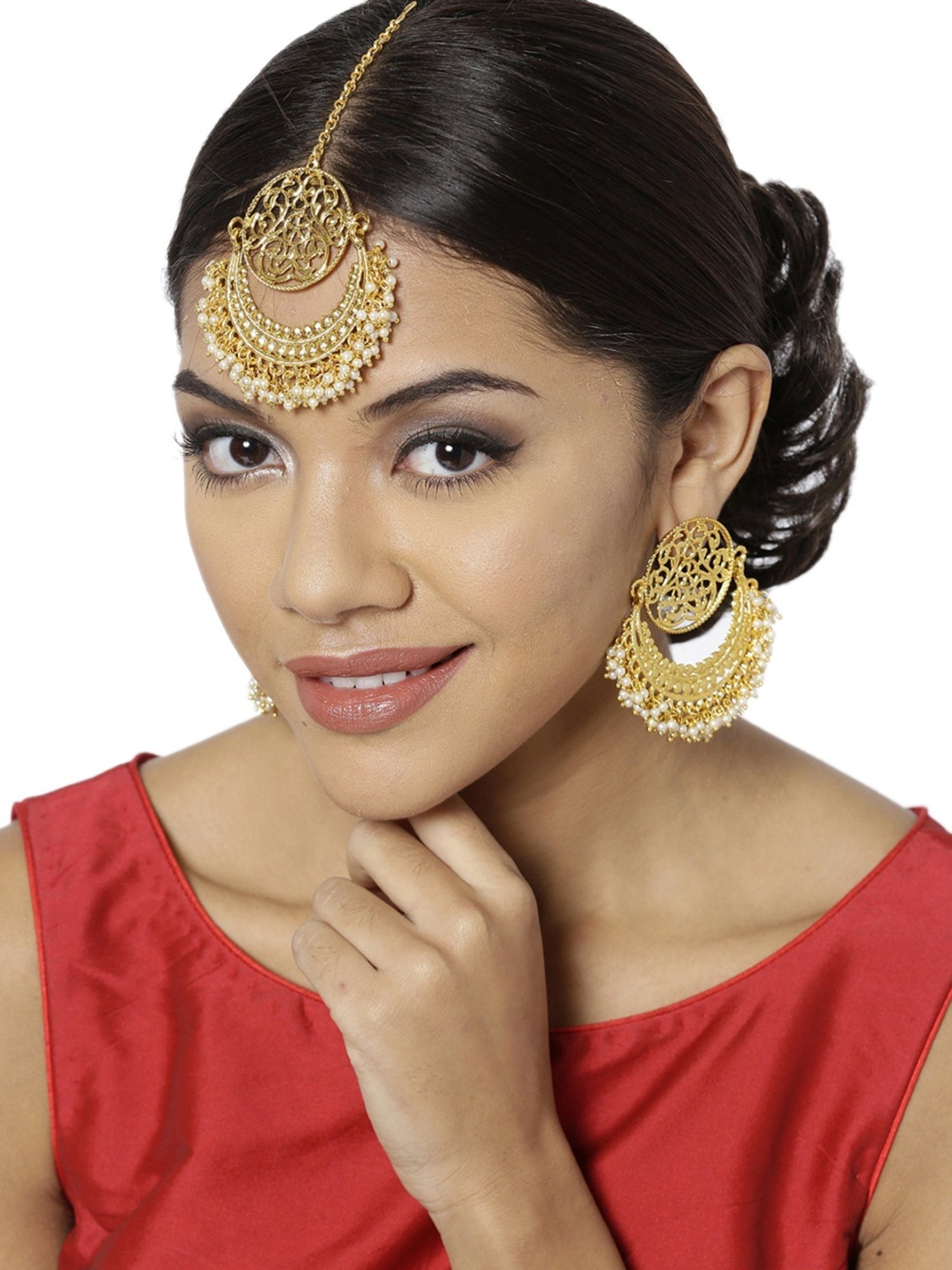 Zaveri Pearls Golden Alloy Earring & Maang Tikka Set