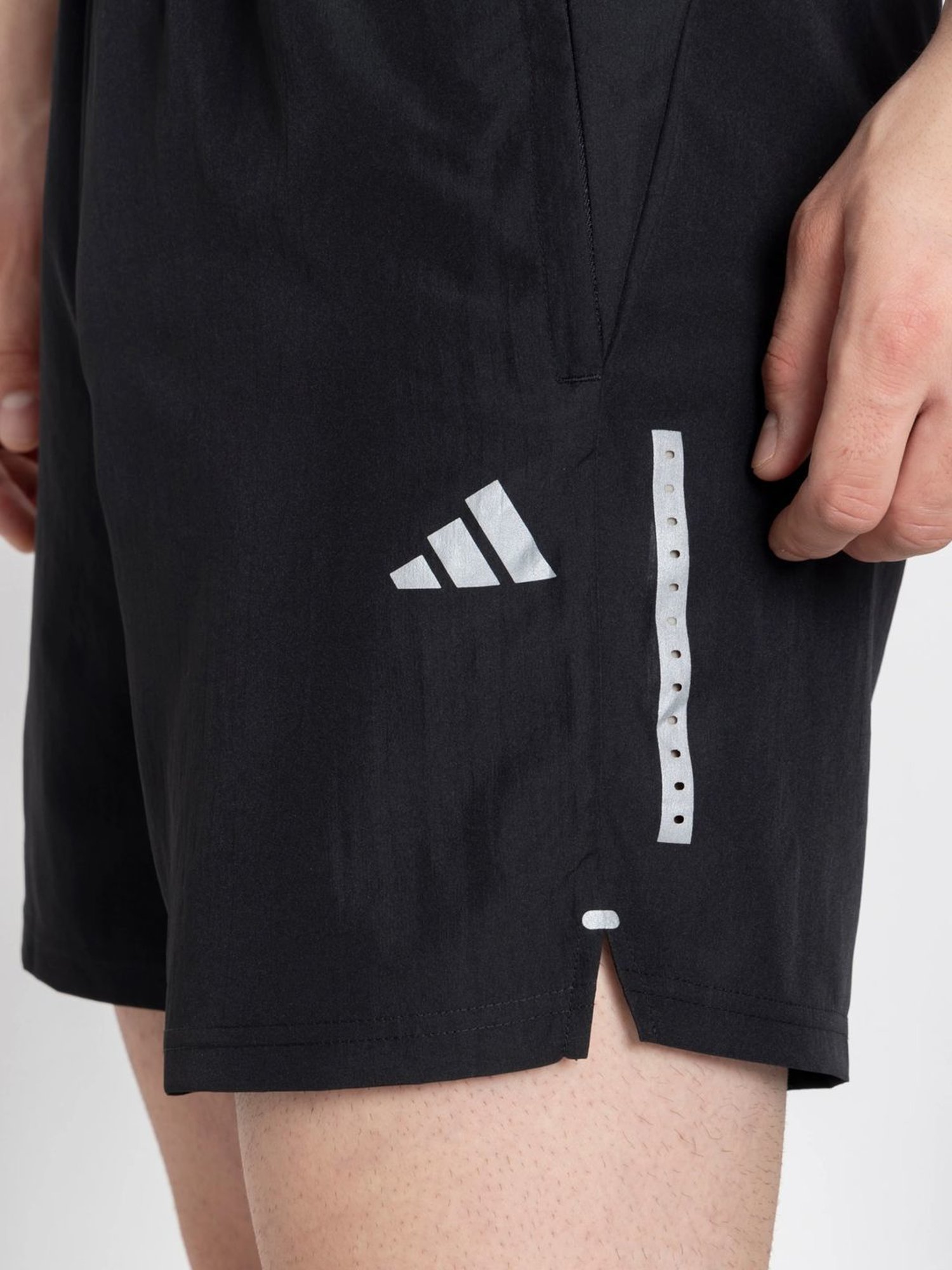 Reebok Black Regular Fit Sports Shorts