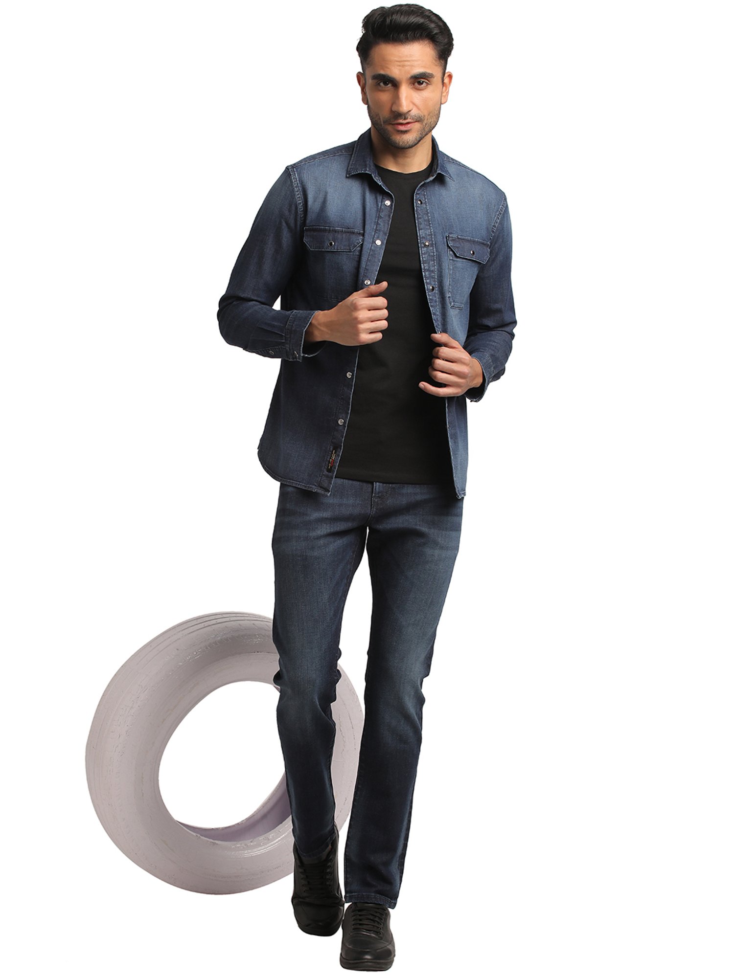 EVERBLUE Dark Blue Regular Fit Shirt