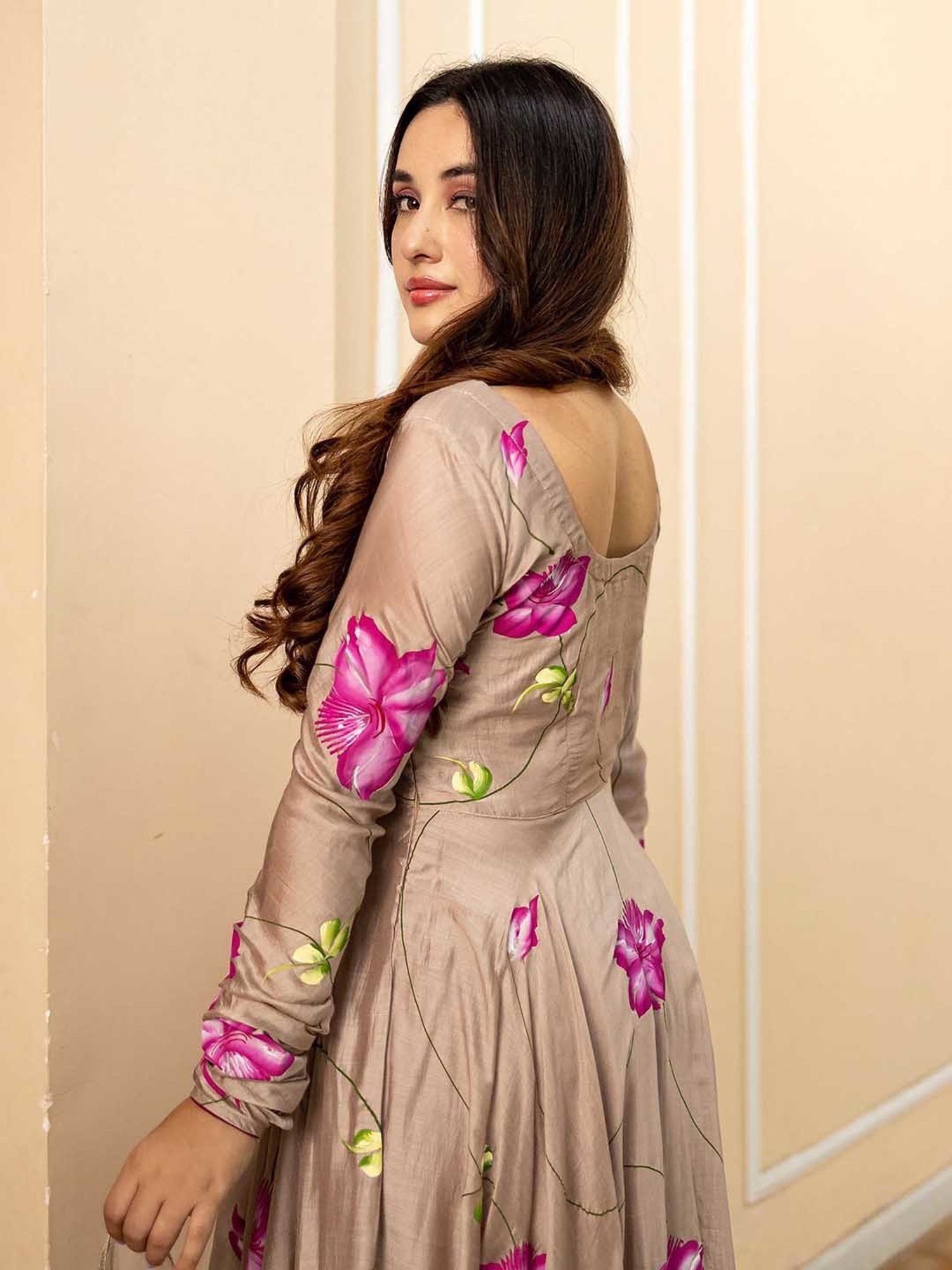 AACHHO Light Brown Brindha Hand Painted Suit Set