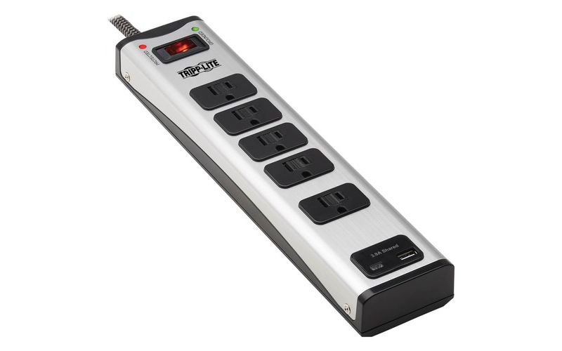 Monoprice 2 Outlet Surge Protector Wall Tap with 2 USB Charging Ports 3.4A, 450 Joules, White