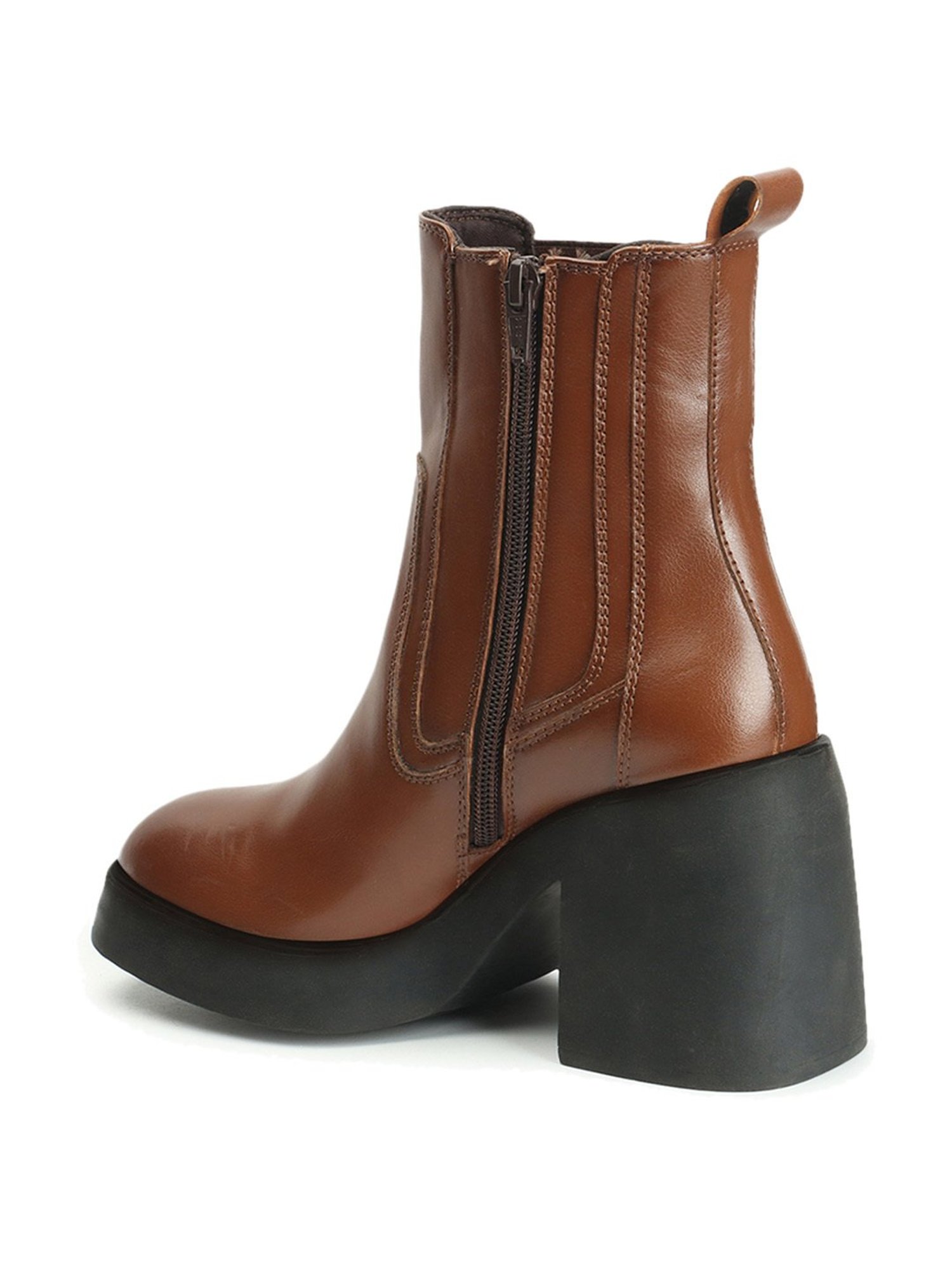 Elle Women's Tan Chelsea Boots