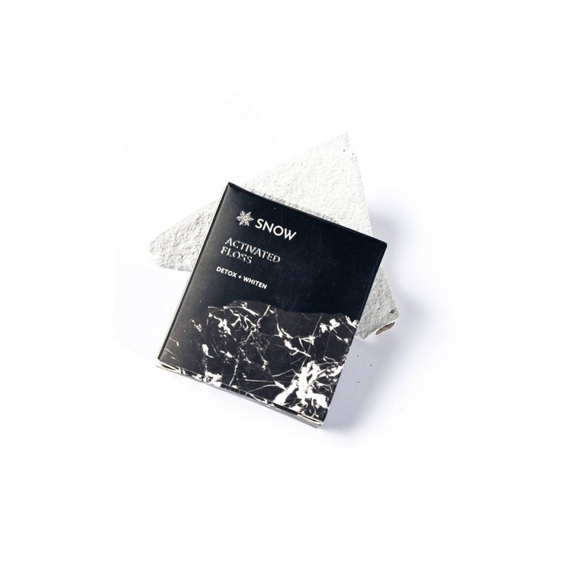 Snow Activated Charcoal Whitening Flosser - White