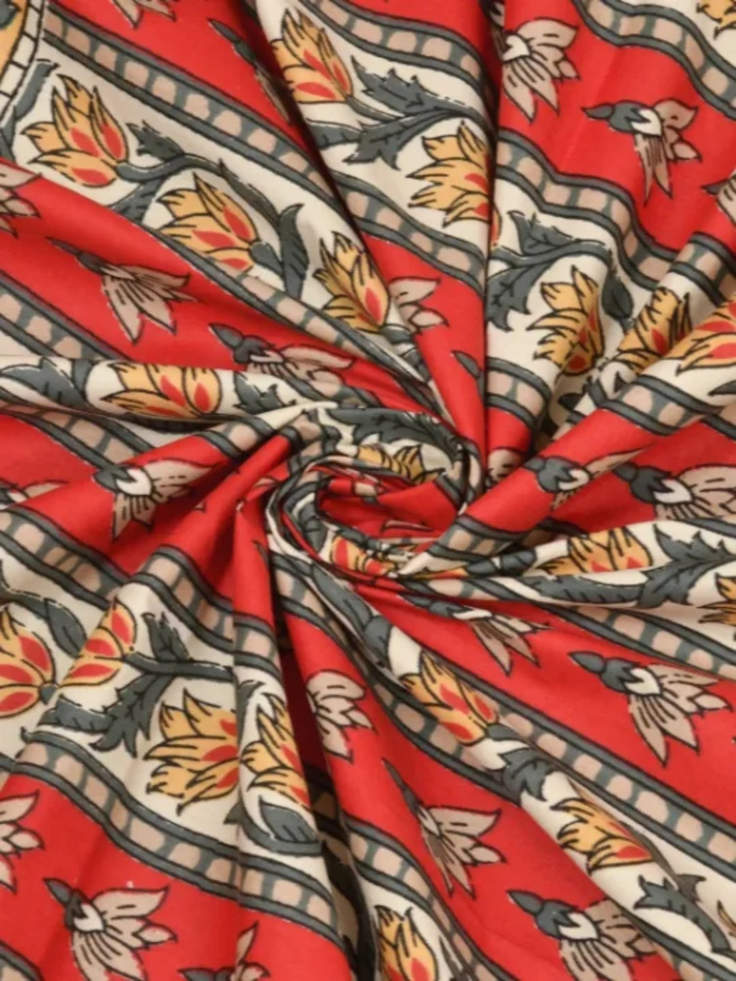 Living Roots Floral Red 300 TC Cotton Bedsheet with 2 Pillow Covers