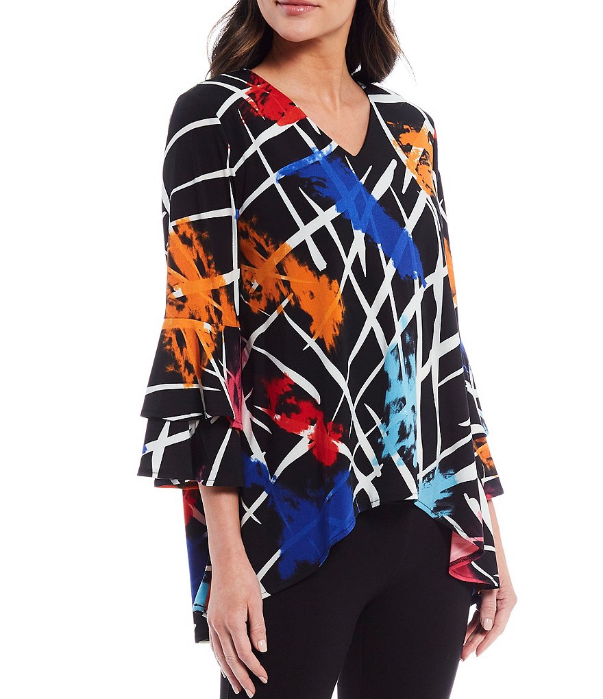 Calessa 3/4 Flare Cuff Sleeve V-Neck Knit Tunic