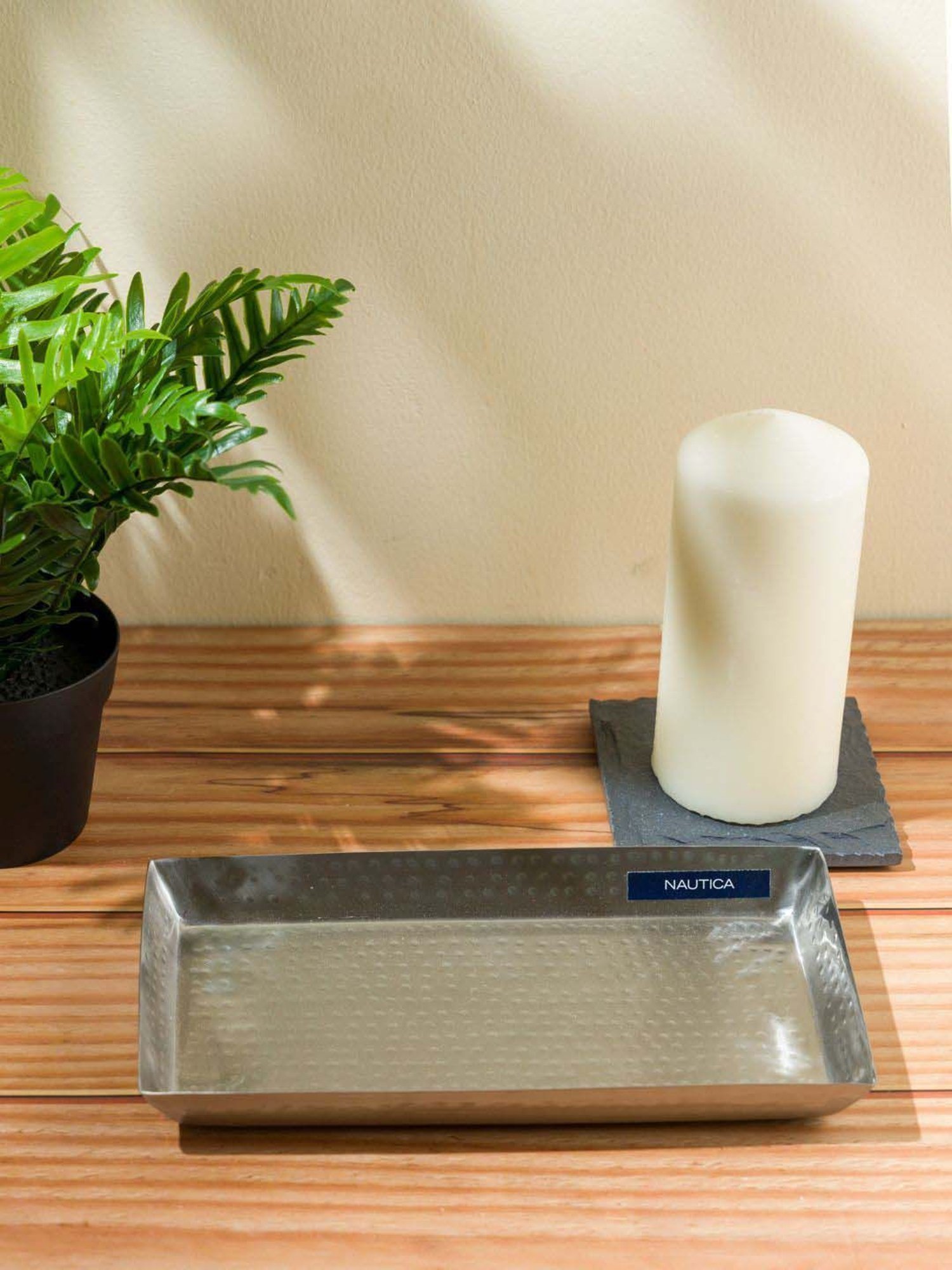 Nautica Lansier Silver Stainless Steel Elegant Waves Bath Tray