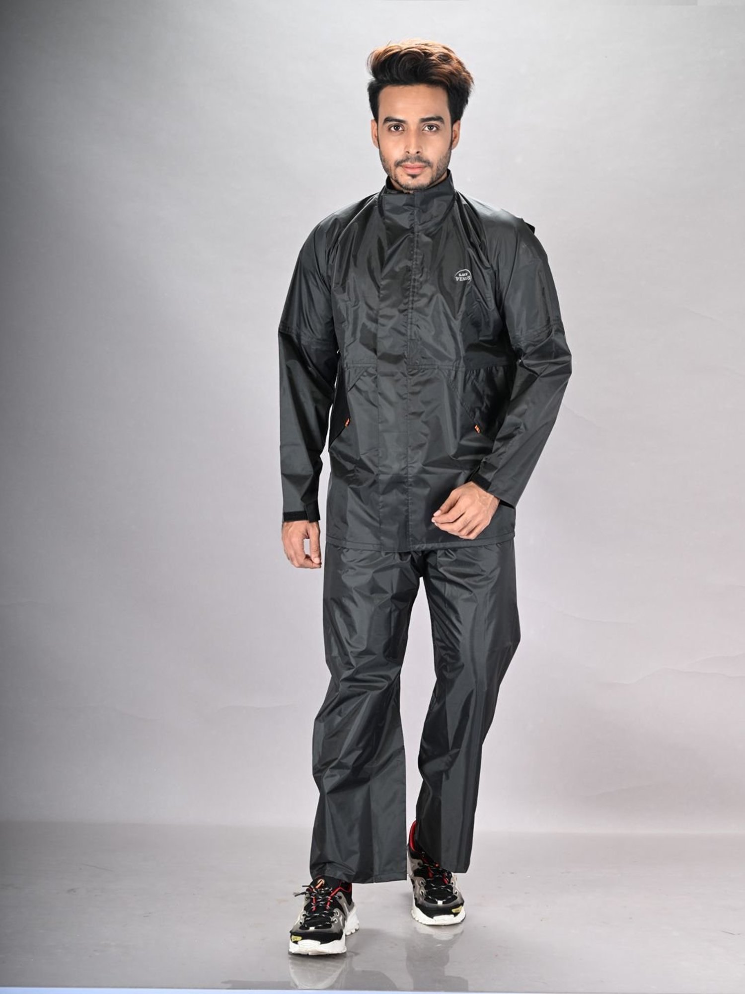 Wildcraft Red & Maroon Regular Fit Colour Block Rainwear Jacket