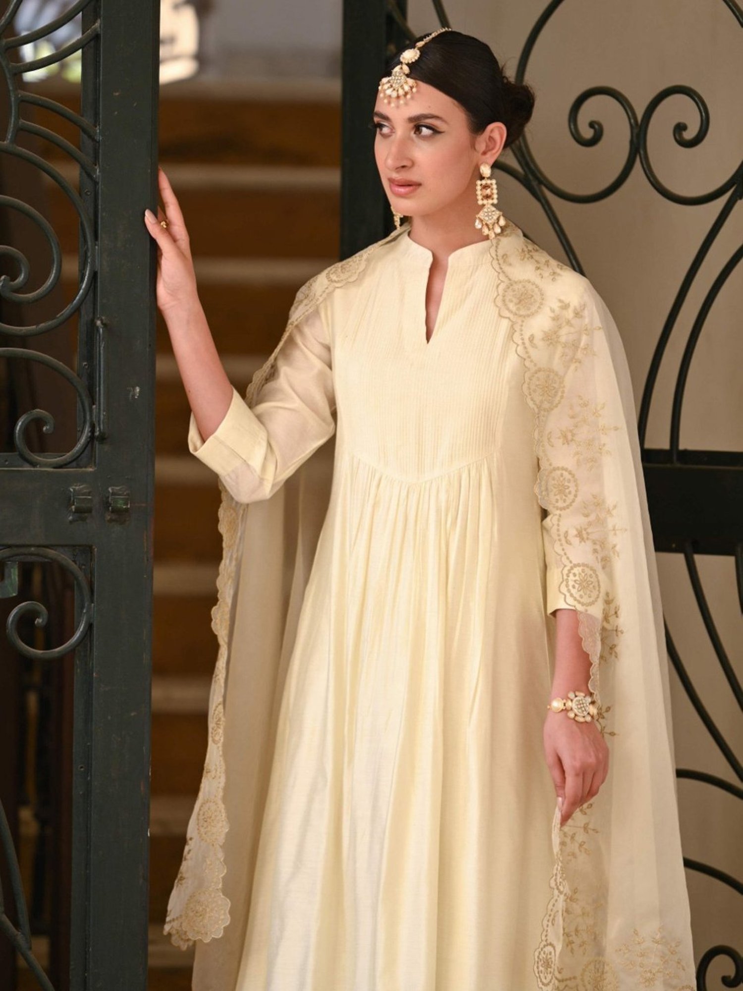 Mahee Jaipur Beige Ivory Cut Work Pure Chanderi Kurta With Pant And Dupatta