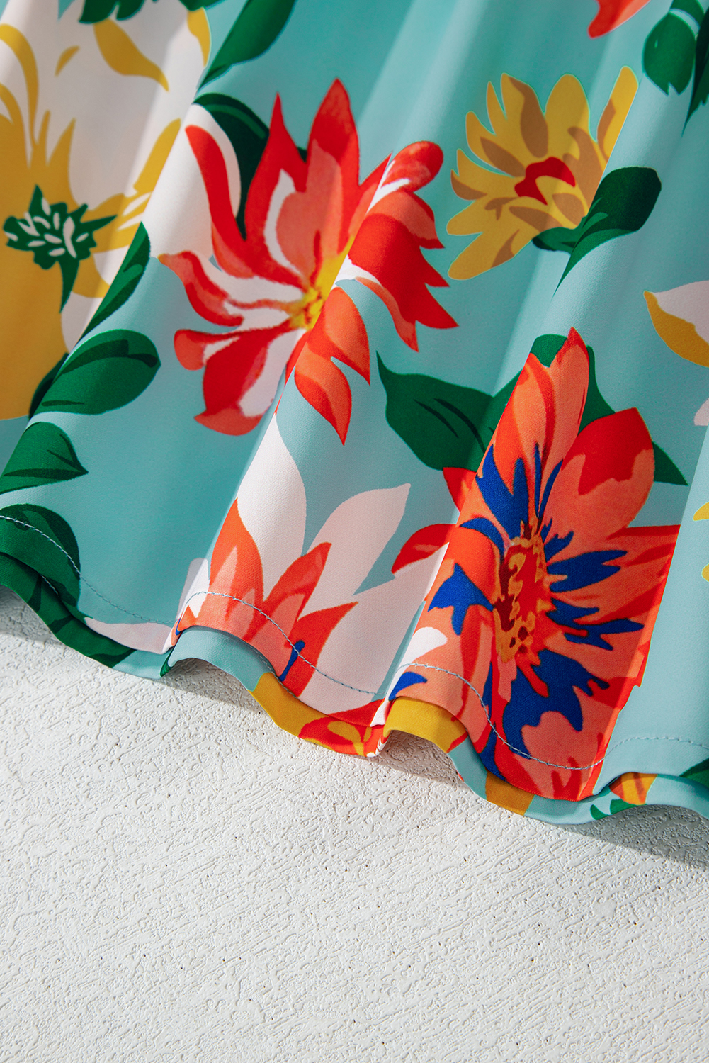 Rose Leopard Print V Neck Plus Size Tee