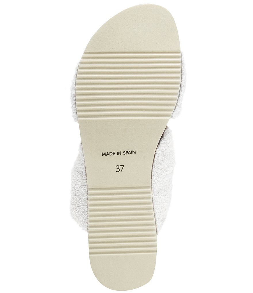 Andre Assous Tristan Featherweights&trade; Terry Cloth Slides