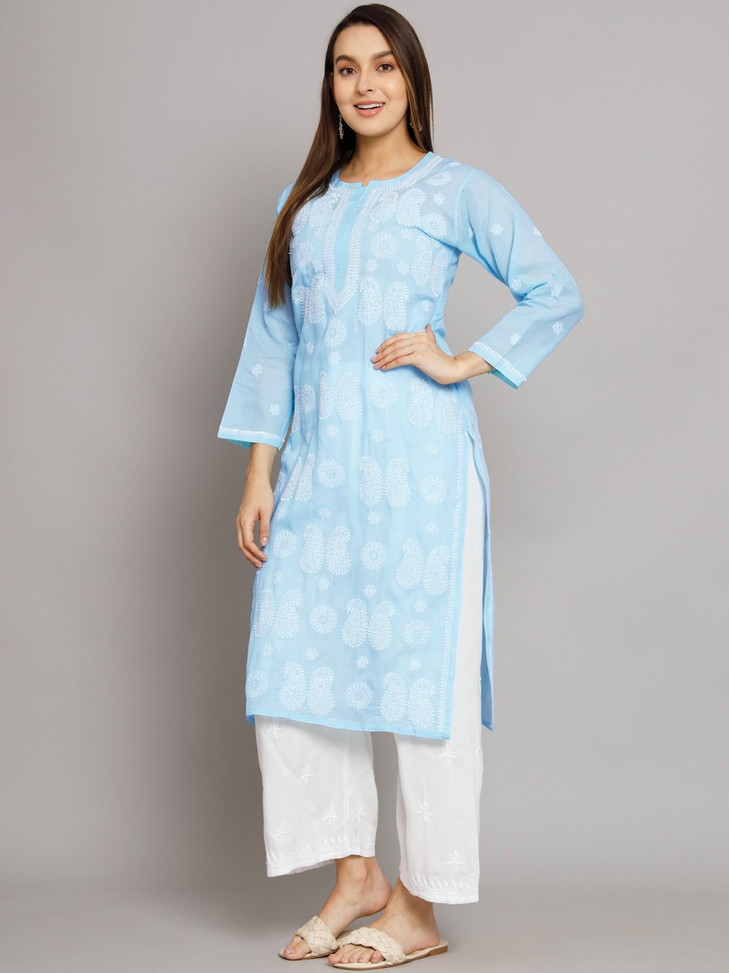 PARAMOUNT CHIKAN Sky Blue Cotton Chikankari Straight Kurta