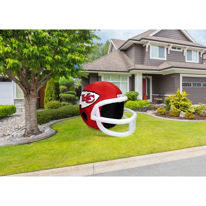 Fabrique NFL KANSAS CITY CHIEFS Team Inflatable Helmet   4 ft., 4 ft Tall, Red