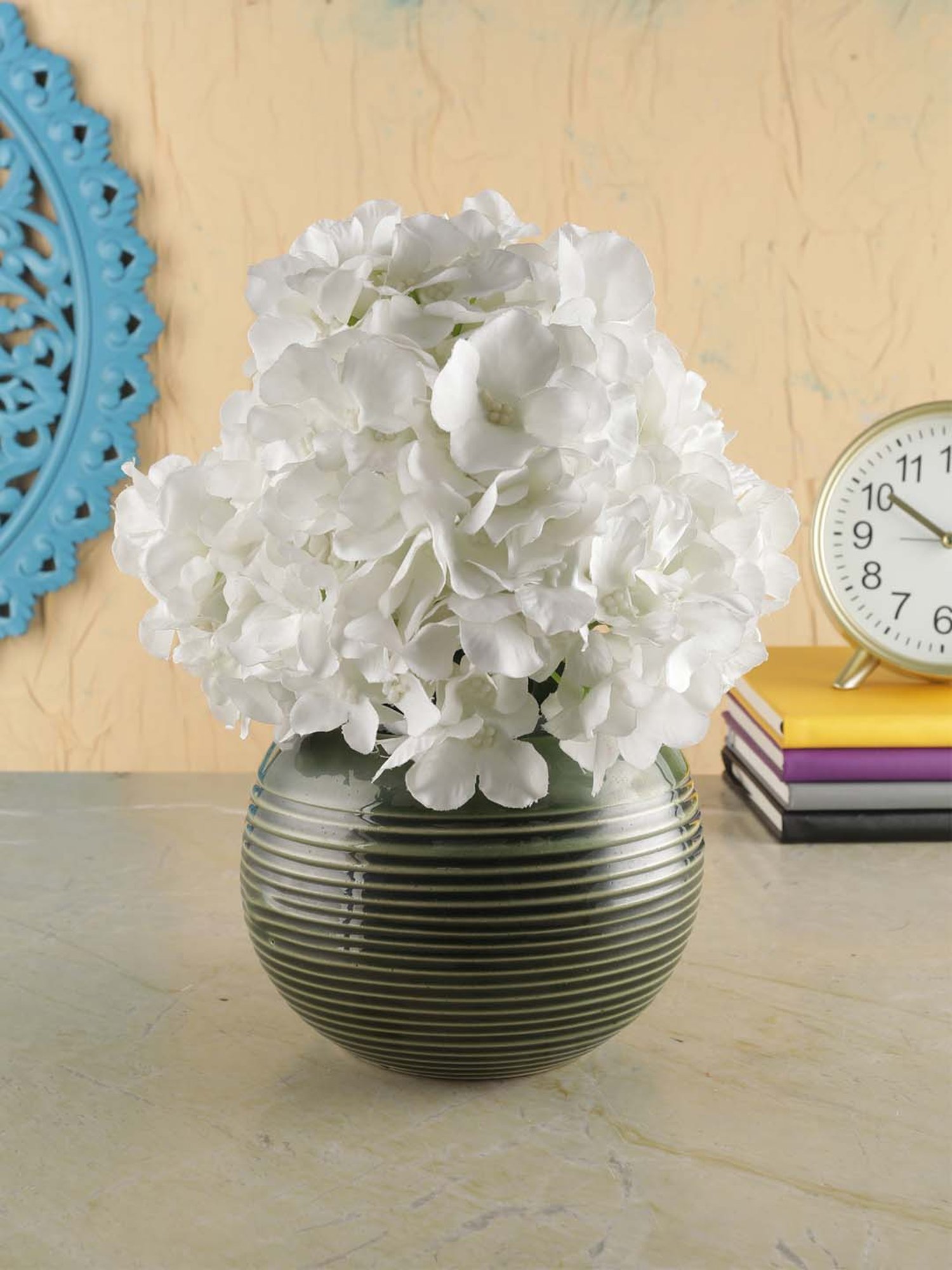 VarEesha Green Ceramic Planter Pot - Set of 1