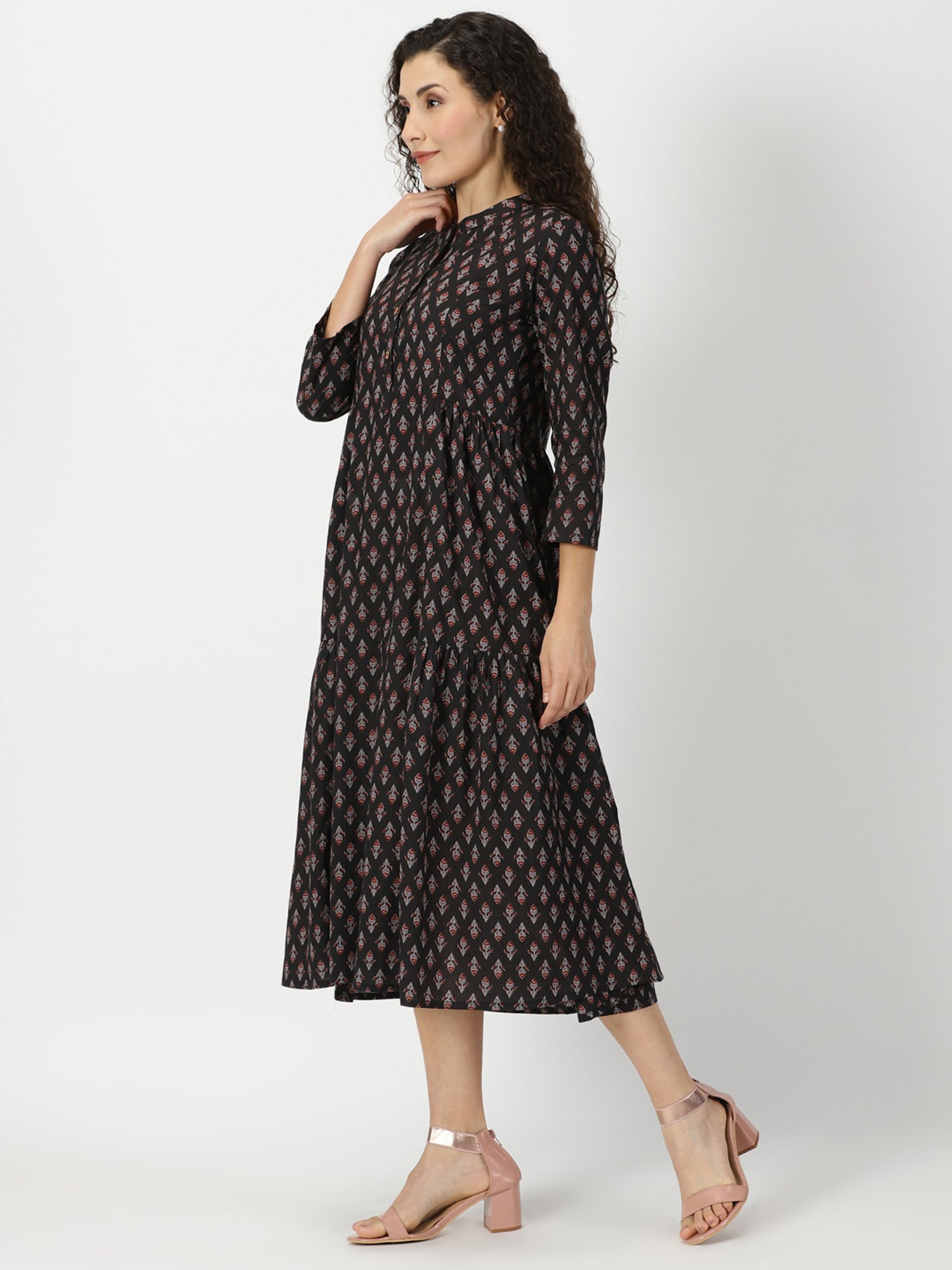 Saffron Threads Black Printed Ethnic Dresses