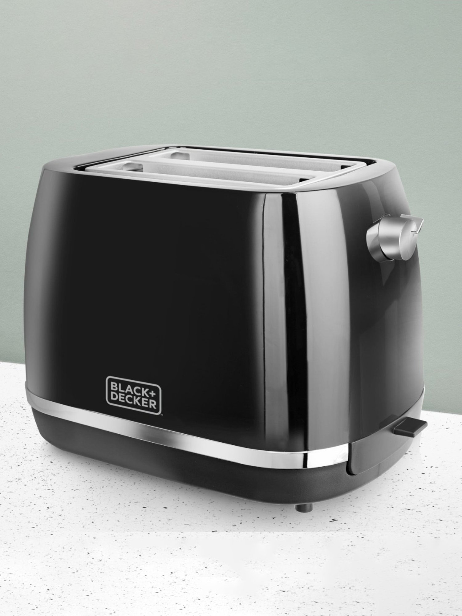 Black+Decker BXTO0202IN Toaster 870W with Bun Warmer & Browning Control (Black)
