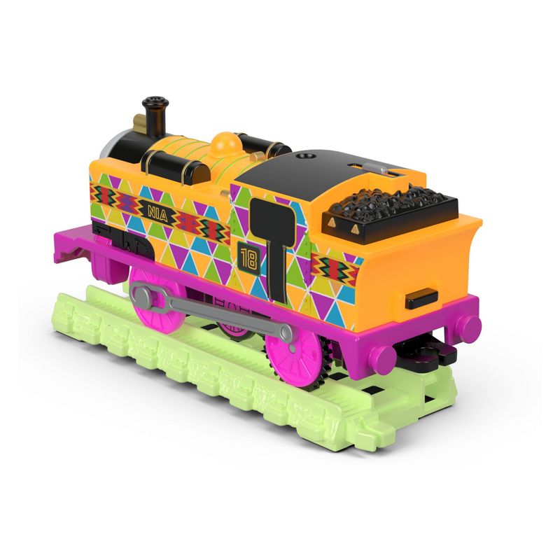 Thomas & Friends TrackMaster Hyper Glow Nia Engine