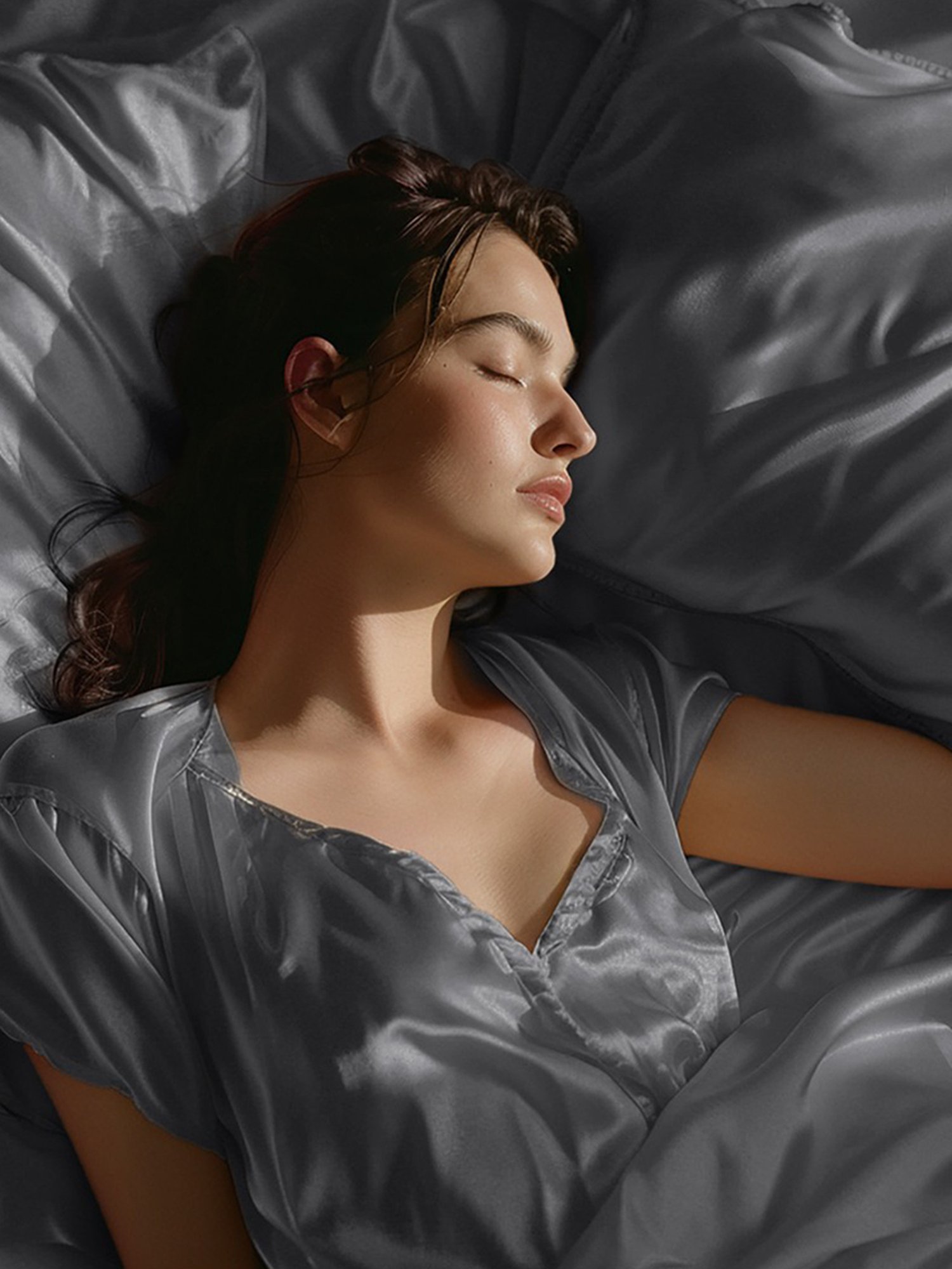 Stoa Paris Date Night Twilight Embrace Polyester 300 TC Double Bed Sheet With 2 Pillow Covers