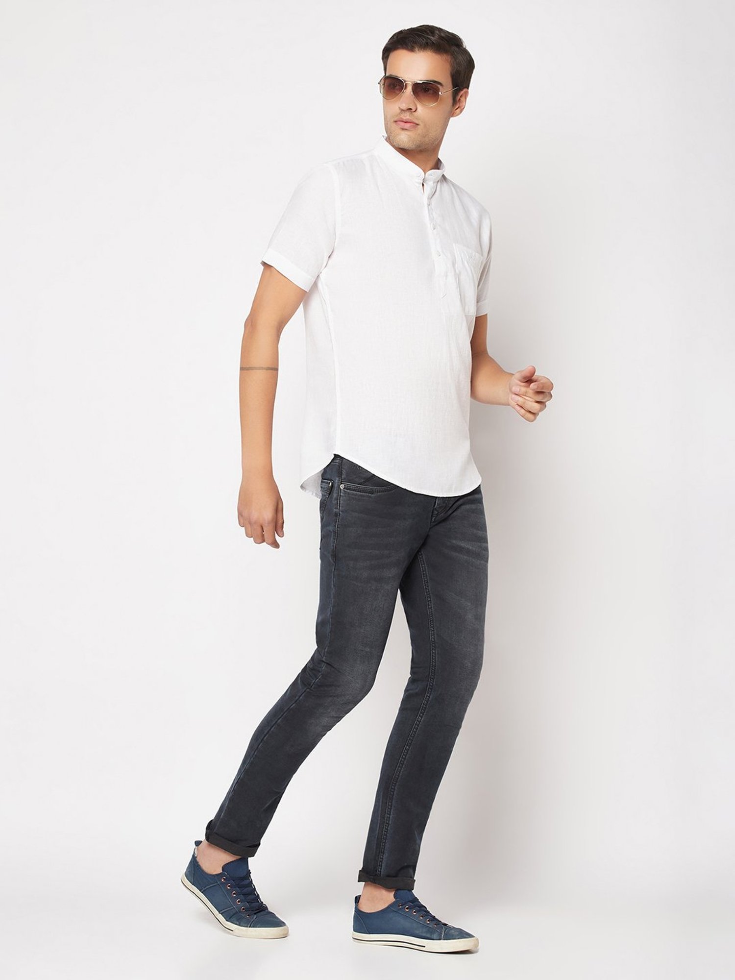 Manthan Red Full Sleeves Solid Kurta