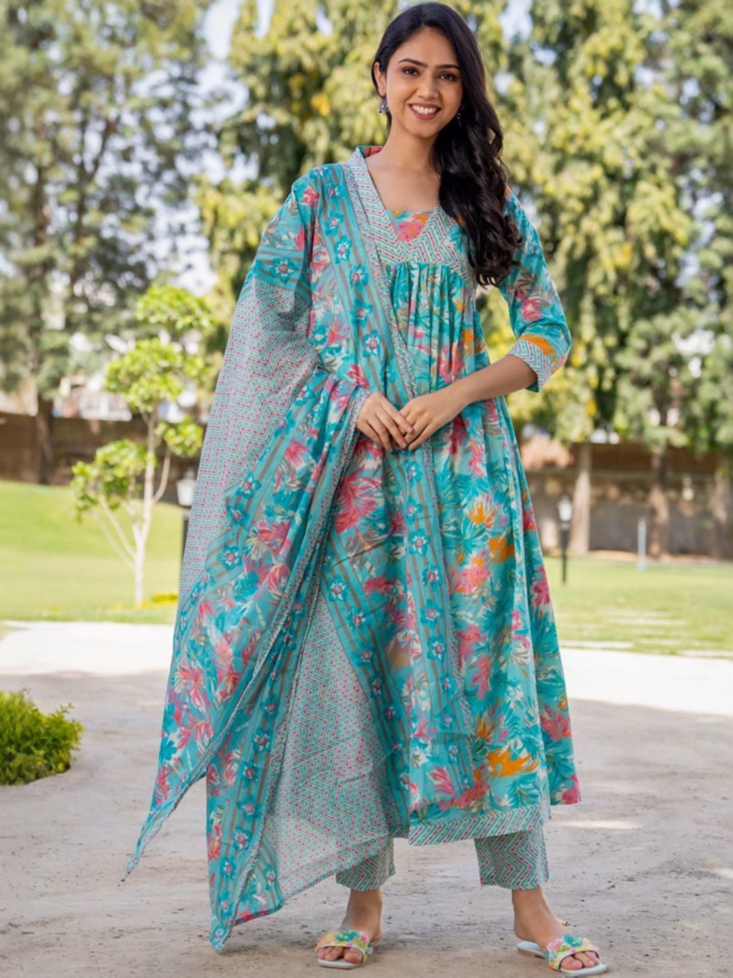 HOUSE OF JAMOTI Blue Cotton Printed Kurta Pant Set With Dupatta