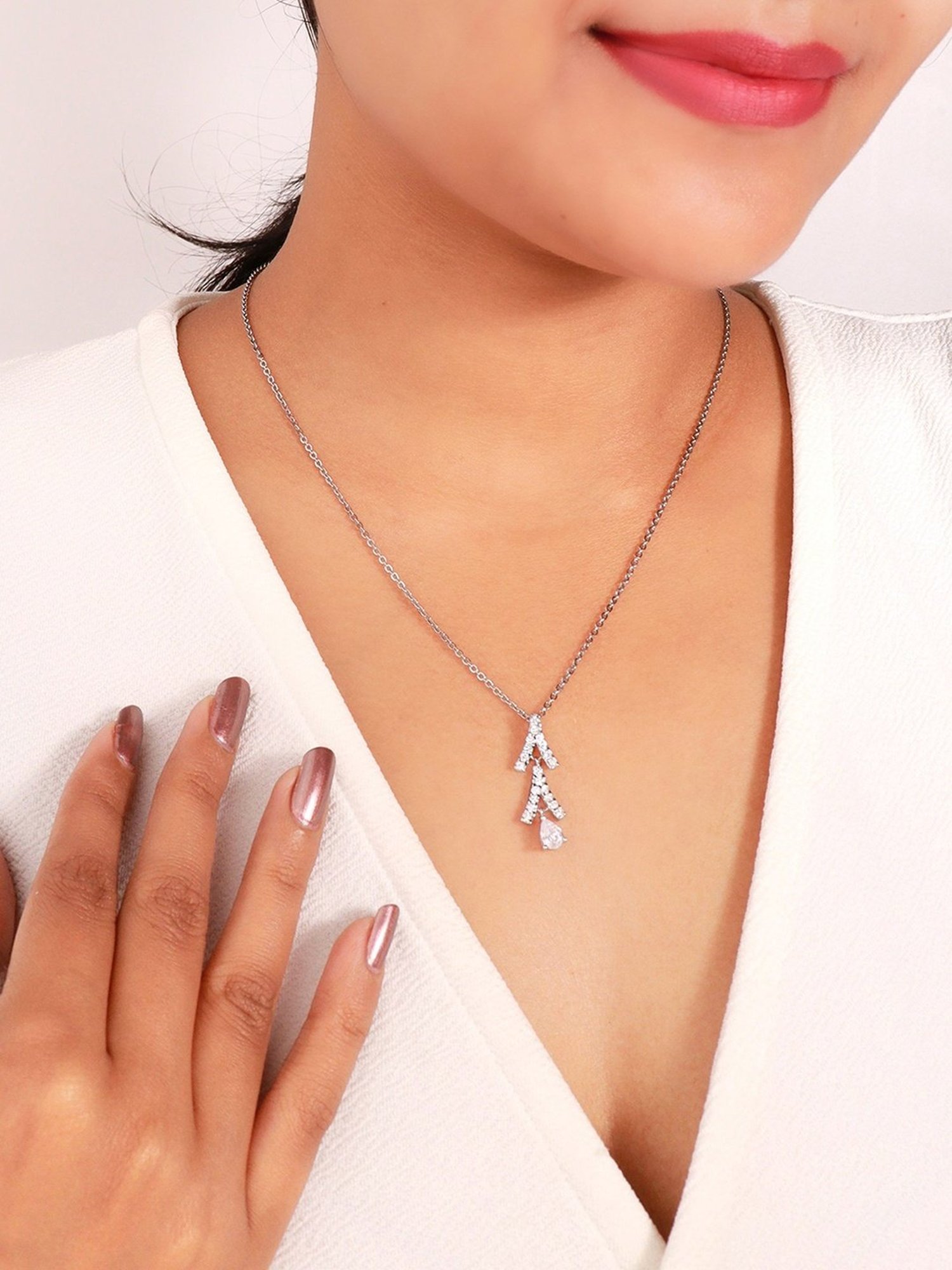 Silberry 92.5 Sterling Silver Trifecta Pendant with Link Chain