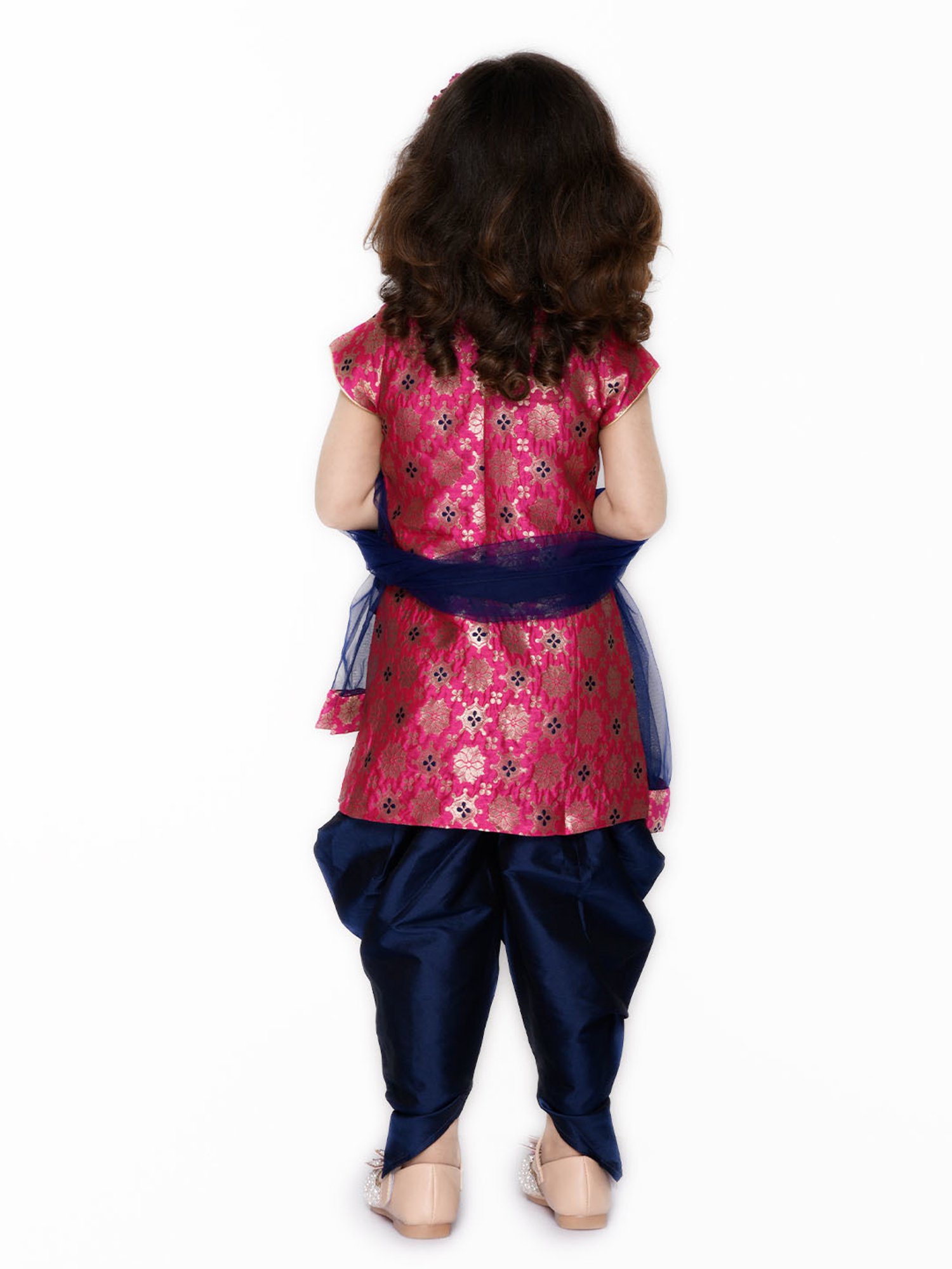 Saka Designs Kids Magenta & Navy Printed Kurta with Dhoti & Dupatta