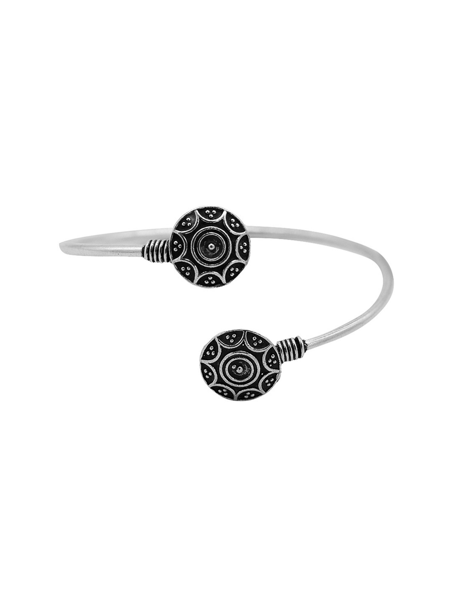 Teejh Pitara Collection Tanishka Metallic Jewlery Set