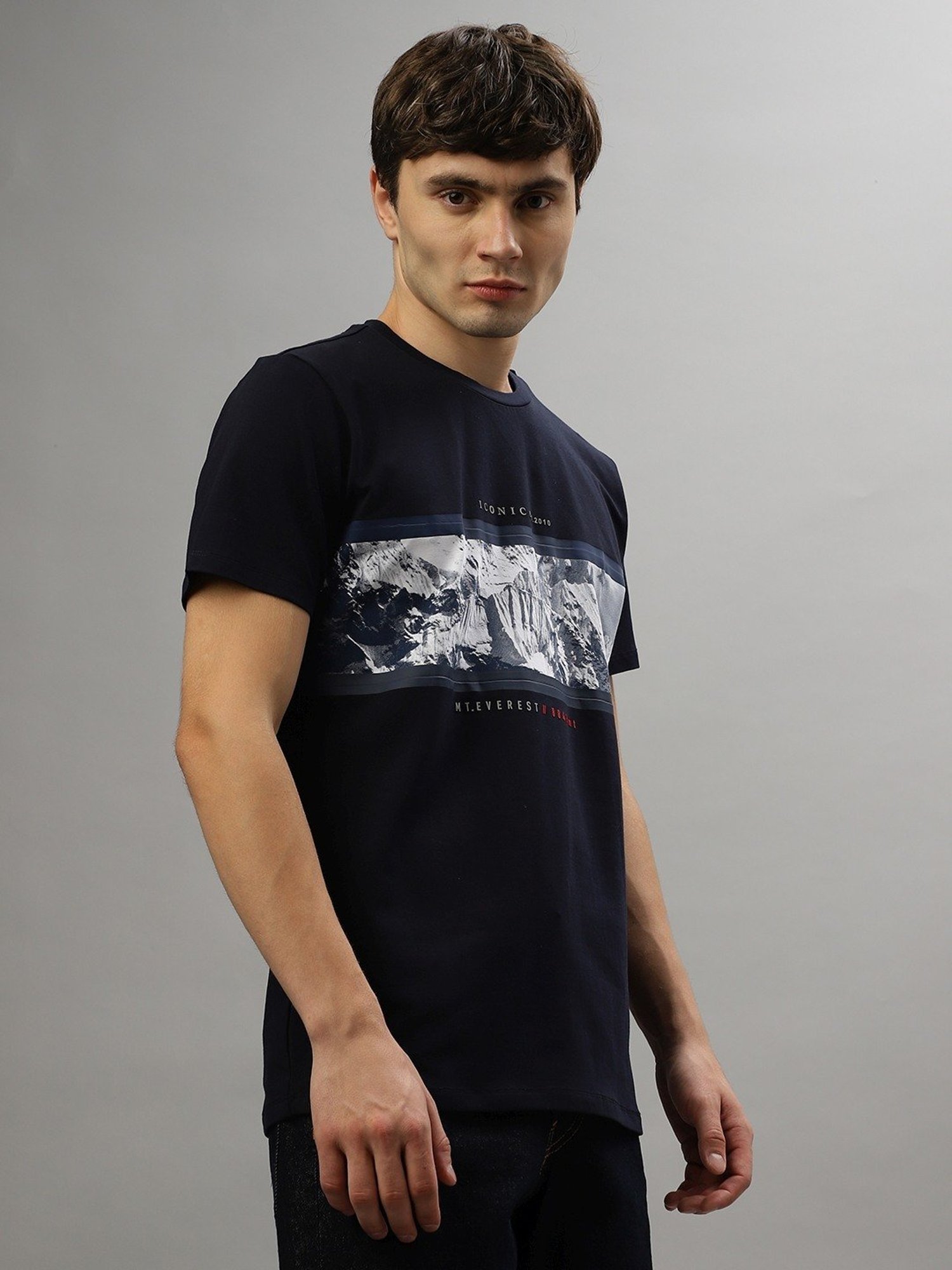 Iconic Men Graphic Print Regular Fit Cotton T-shirt